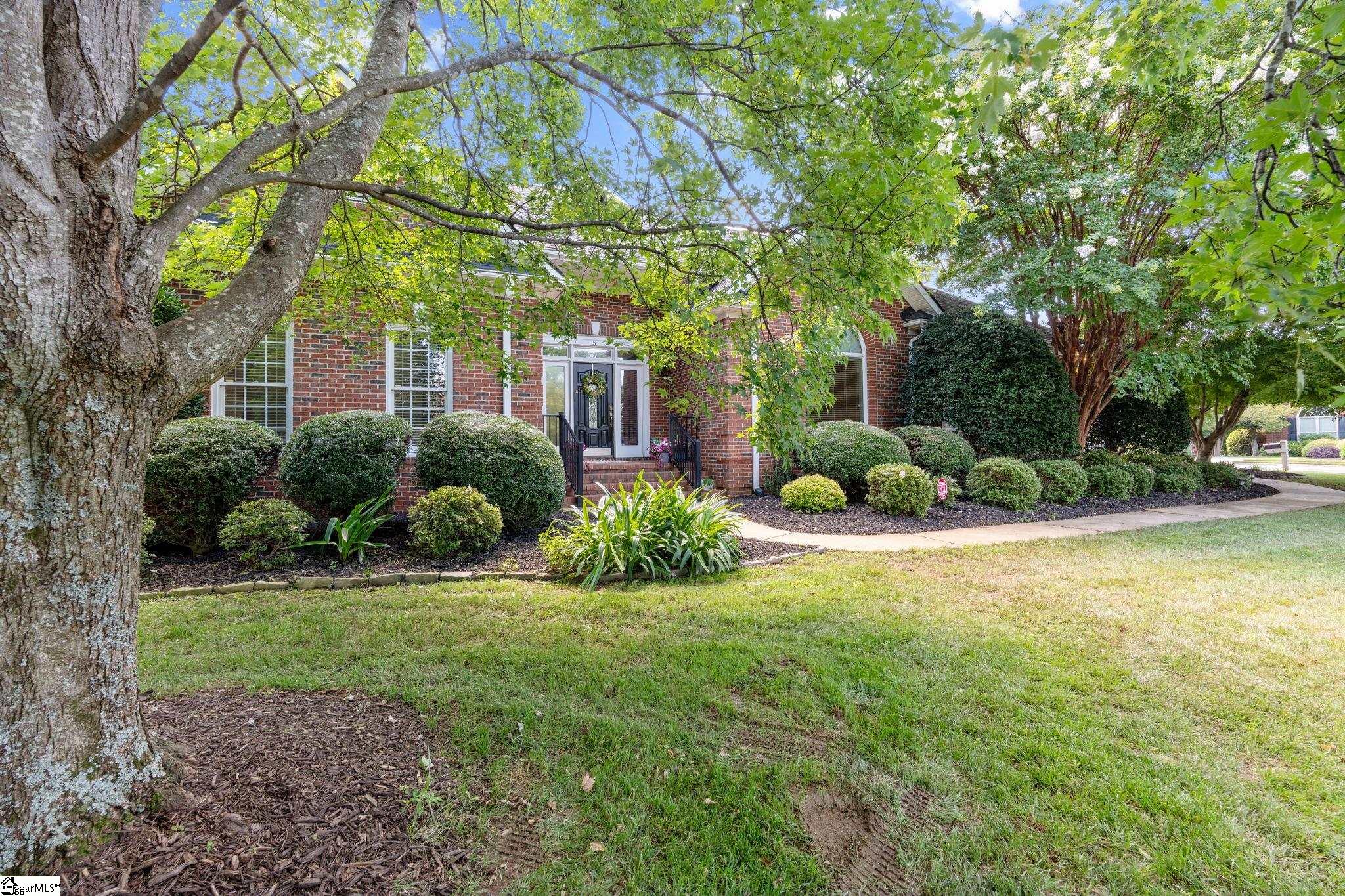 5 Kinross Row Greer, SC 29650
