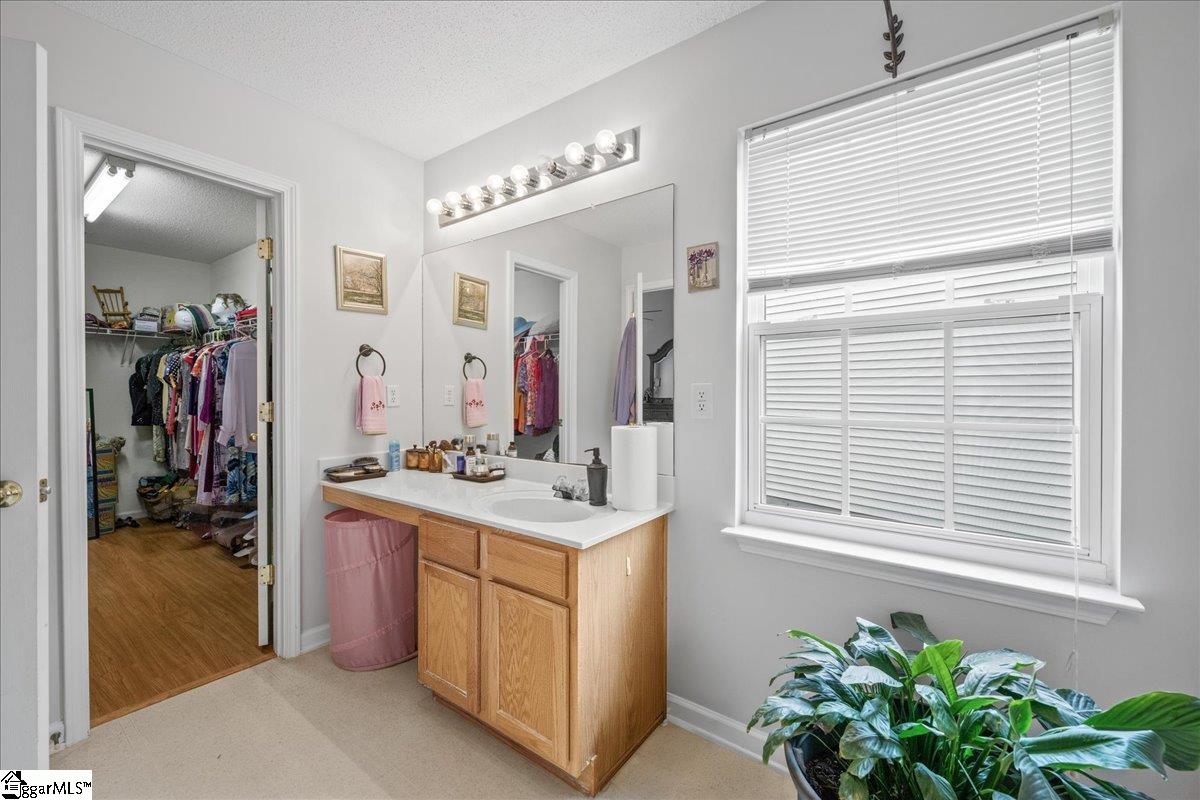 658 Timber Walk Drive Simpsonville, SC 29681