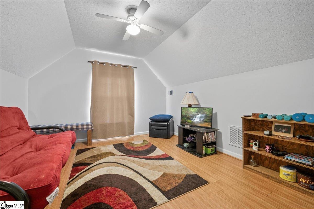 658 Timber Walk Drive Simpsonville, SC 29681