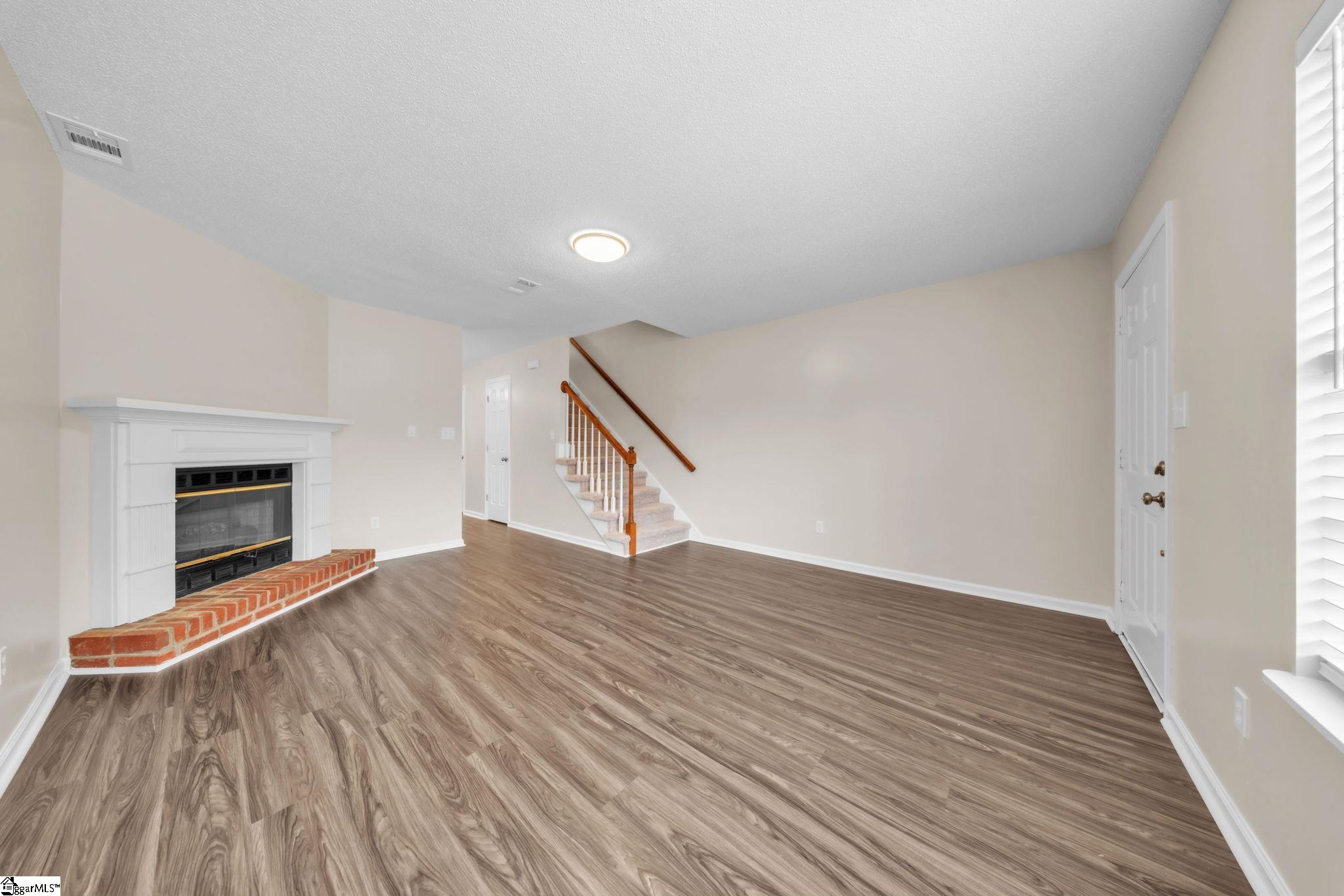 404 W Townes Court Spartanburg, SC 29301
