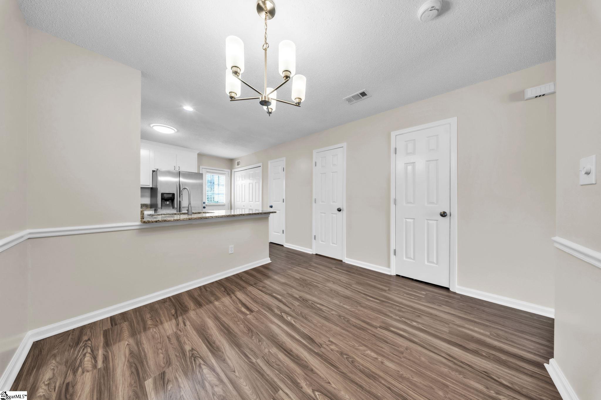 404 W Townes Court Spartanburg, SC 29301