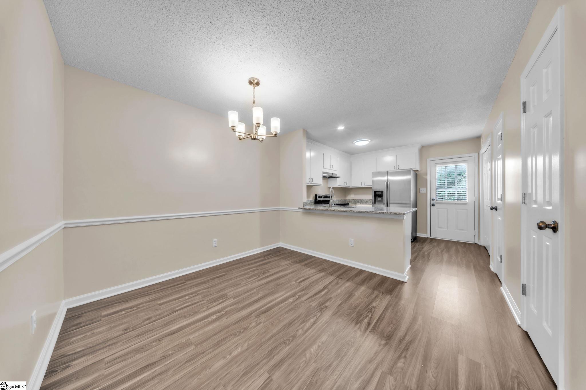 404 W Townes Court Spartanburg, SC 29301