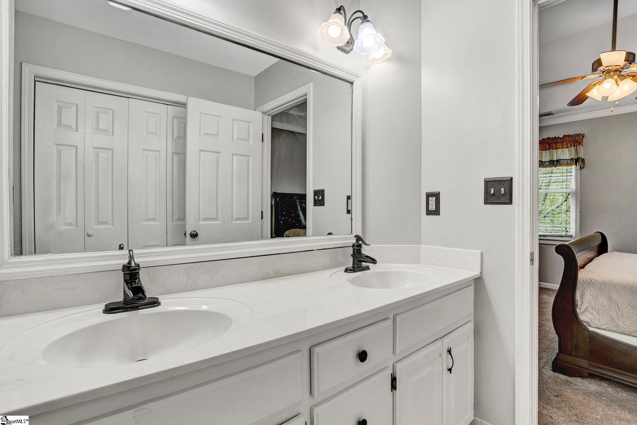 403 Primrose Court Easley, SC 29642