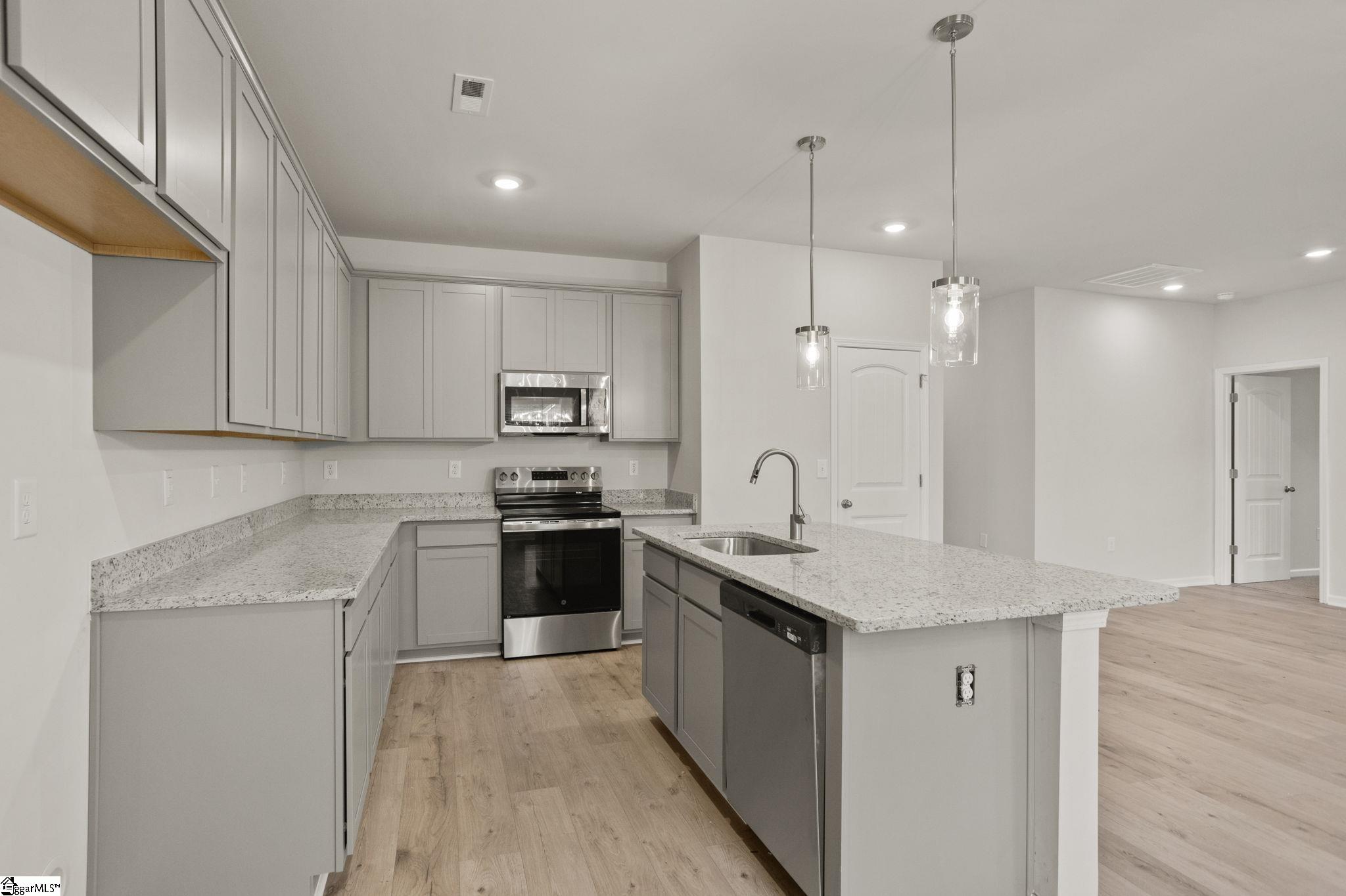 605 Silver Fir Street Piedmont, SC 29673