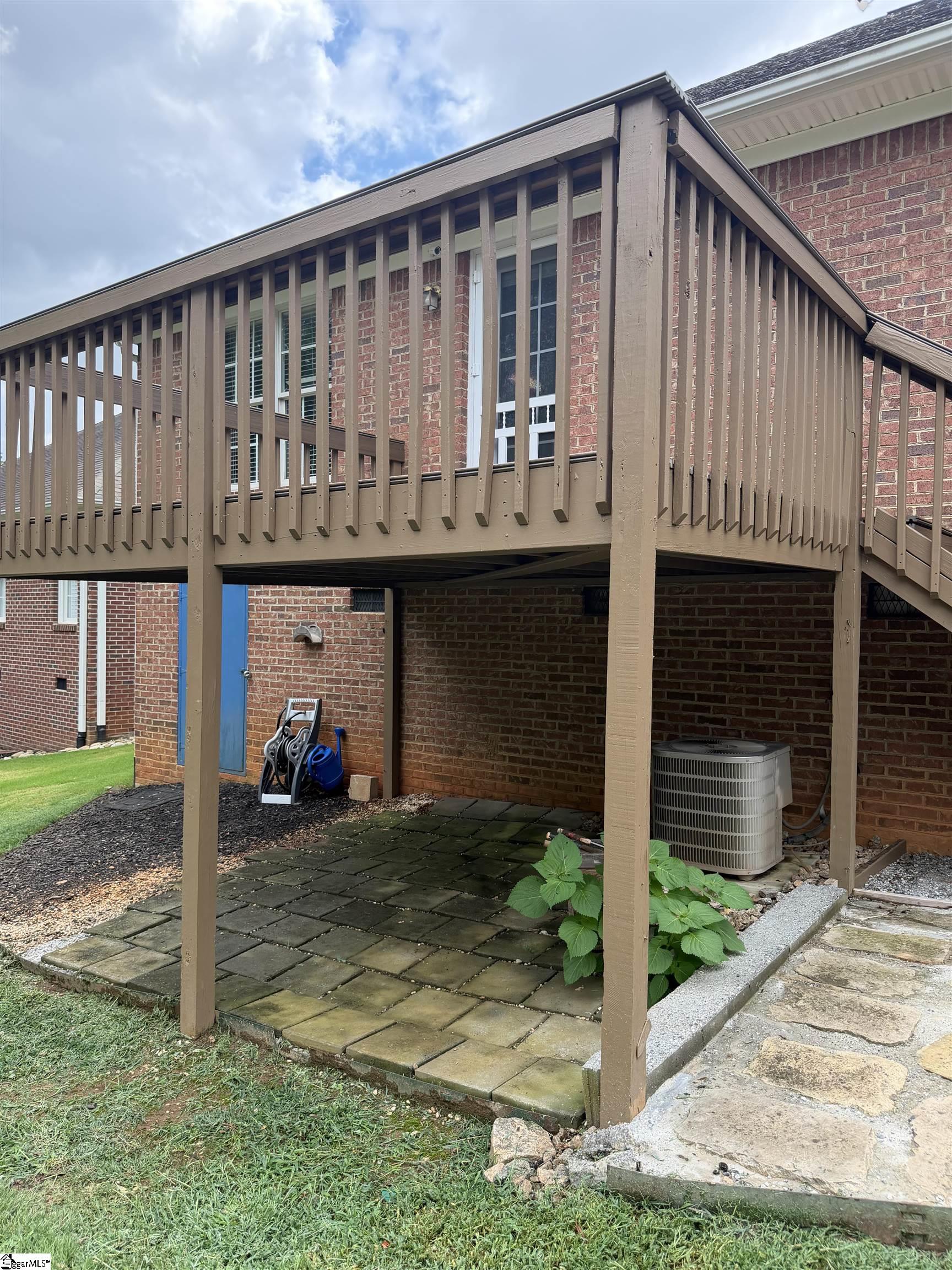 125 Hidden Ridge Drive Spartanburg, SC 29301
