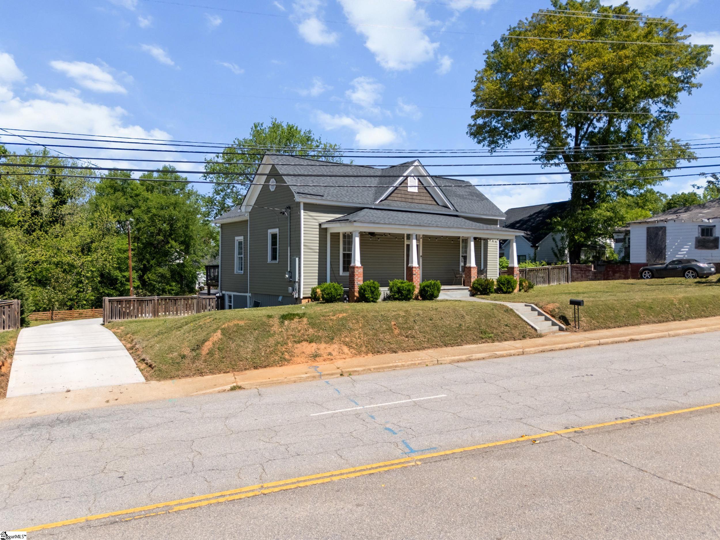 904 Anderson Road Greenville, SC 29601