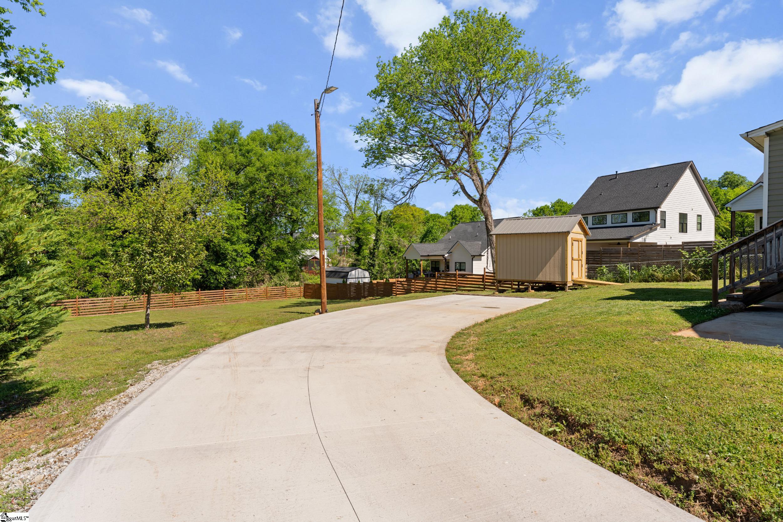 904 Anderson Road Greenville, SC 29601