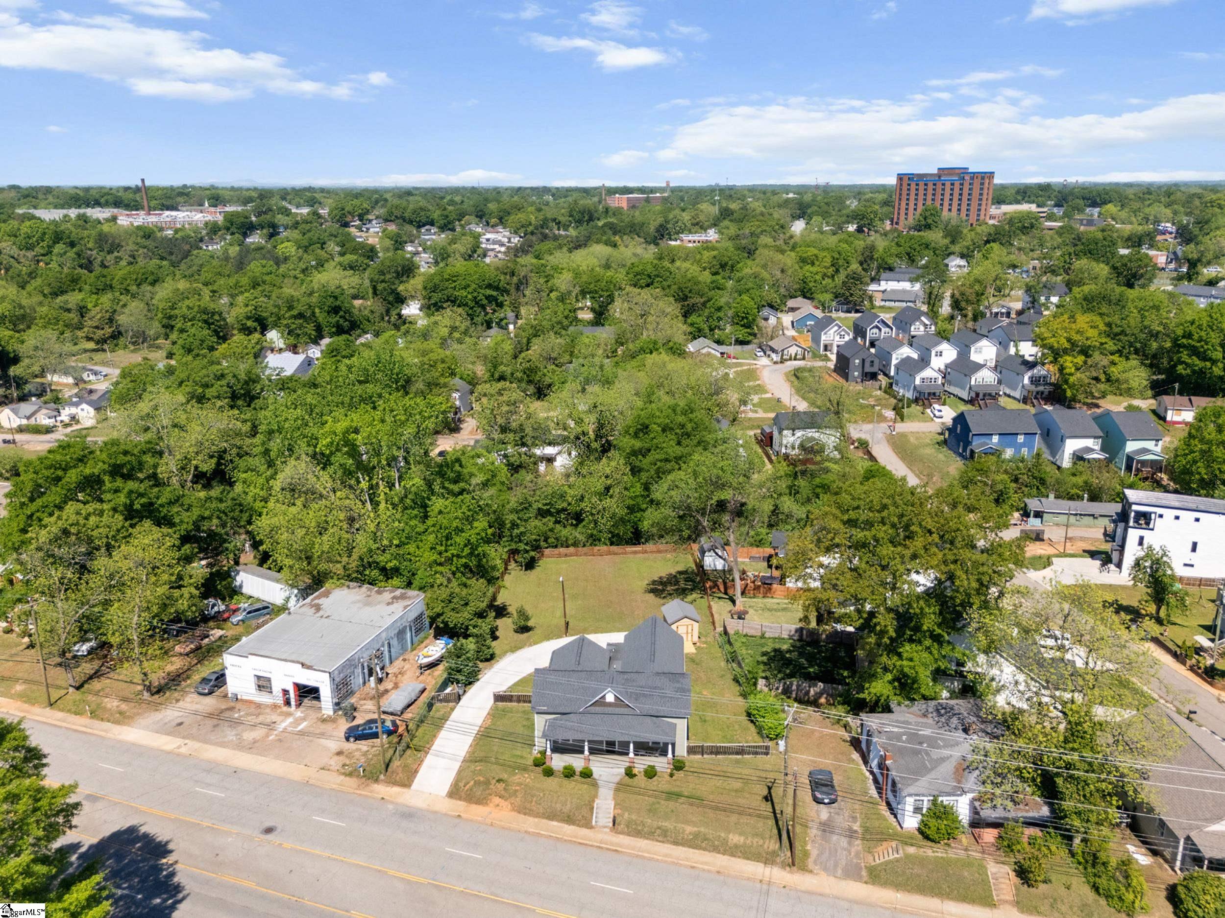 904 Anderson Road Greenville, SC 29601