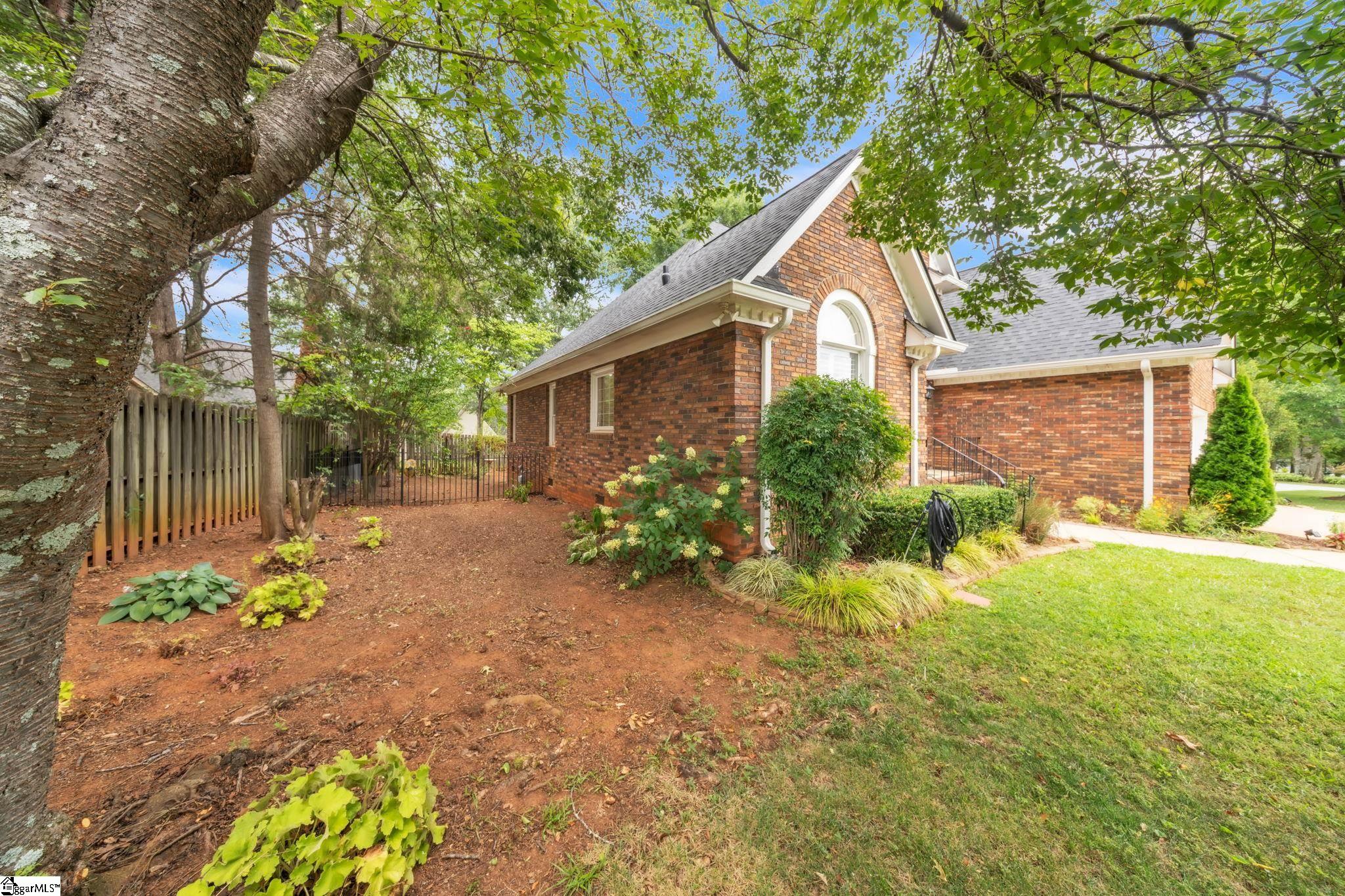 103 E Hypericum Court Greenville, SC 29615