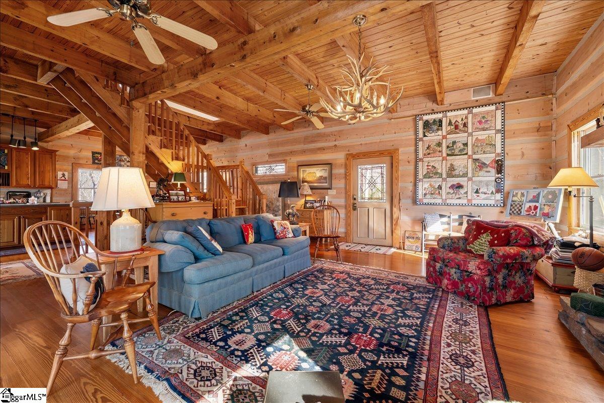 512 Doe Run Pickens, SC 29671