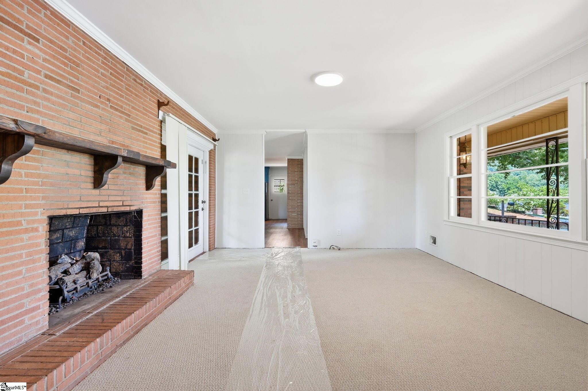 109 Club View Drive Greenville, SC 29609
