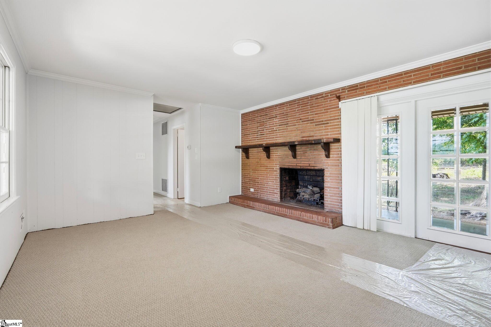 109 Club View Drive Greenville, SC 29609