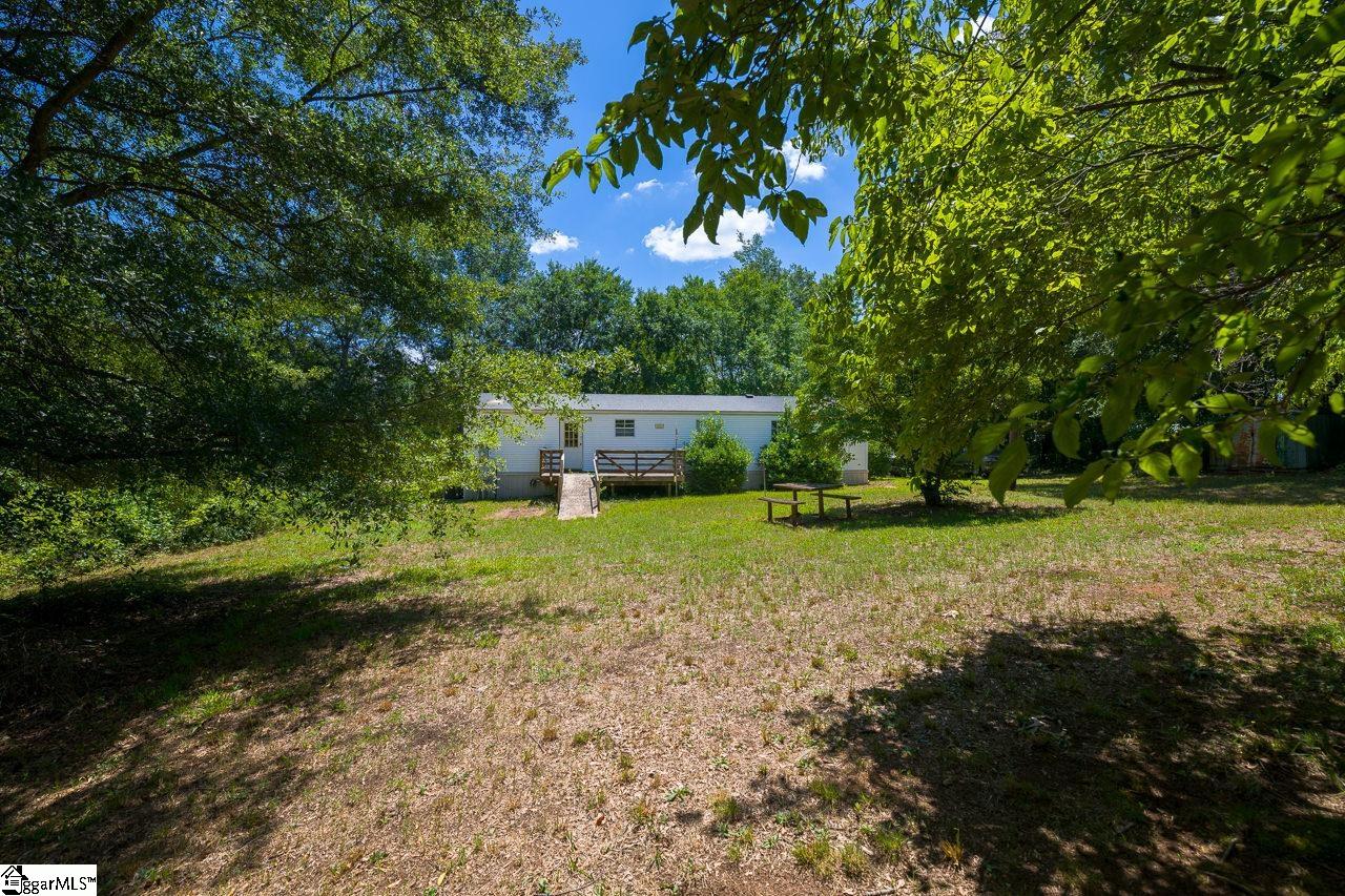 1285 Hampton Road Inman, SC 29349