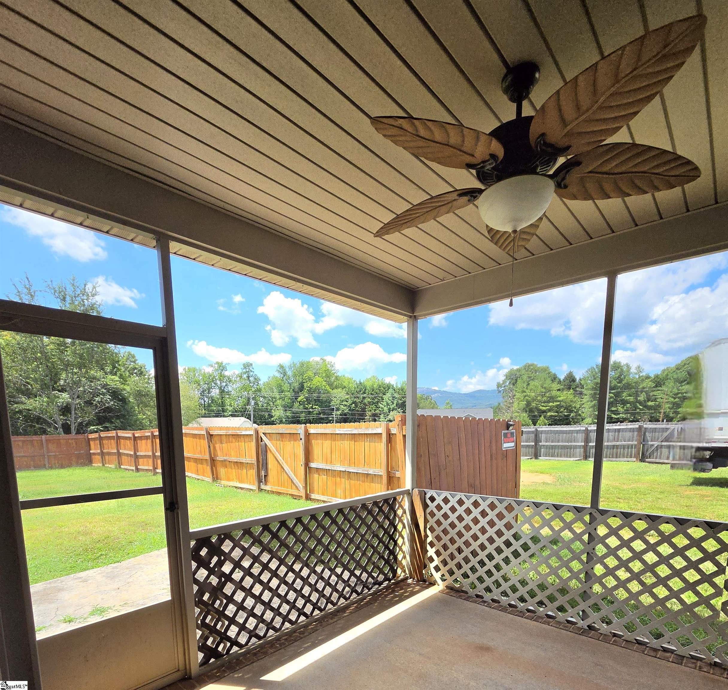 112 S Glassy Mountain Road Landrum, SC 29365