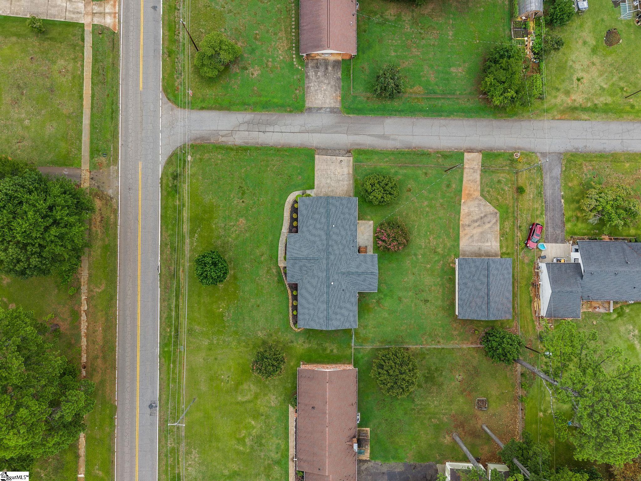 1303 Springfield Road Boiling Springs, SC 29316