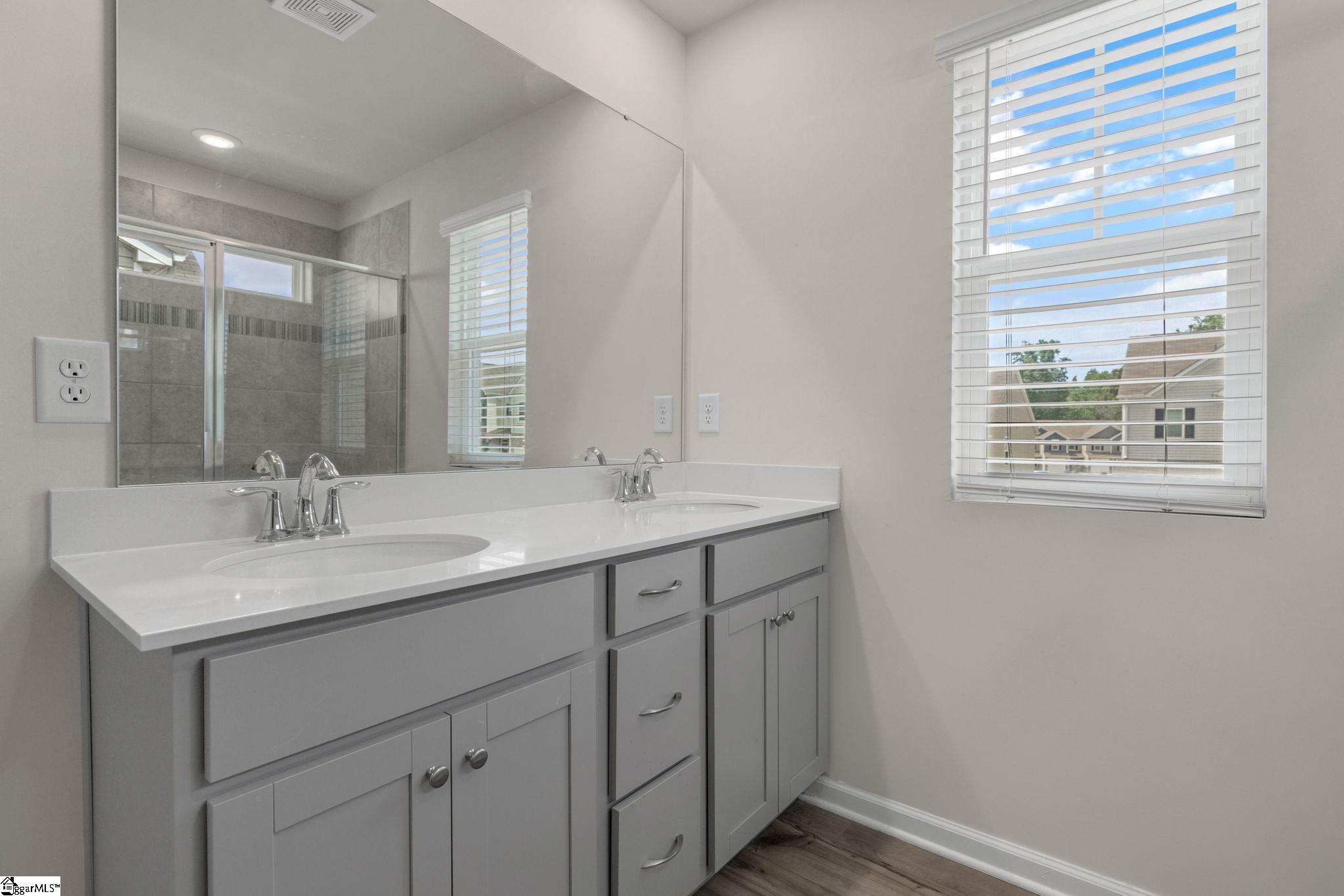 432 Bee Cove Way Pendelton, SC 29670