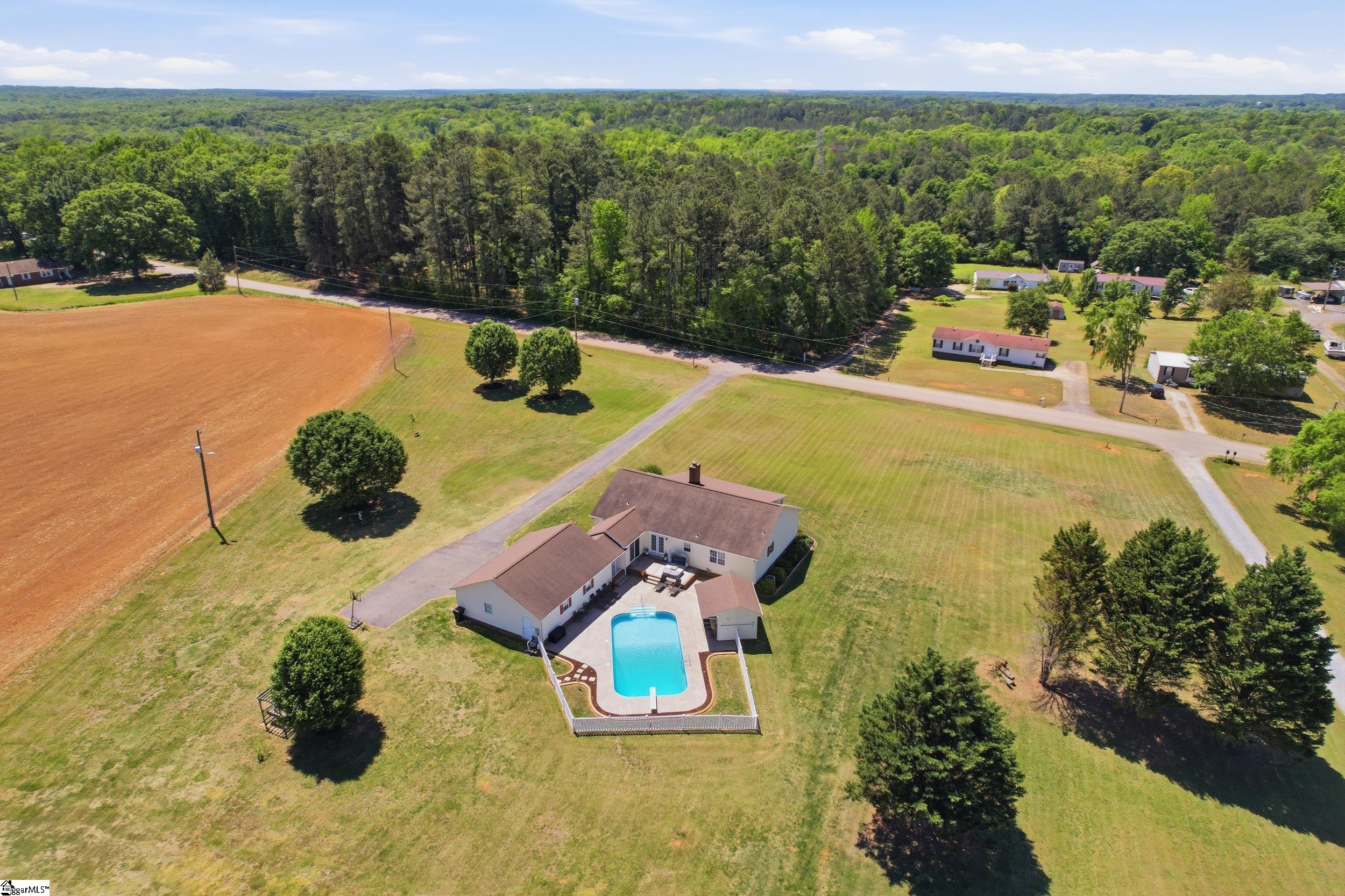 475 McMahan Mill Road Piedmont, SC 29673