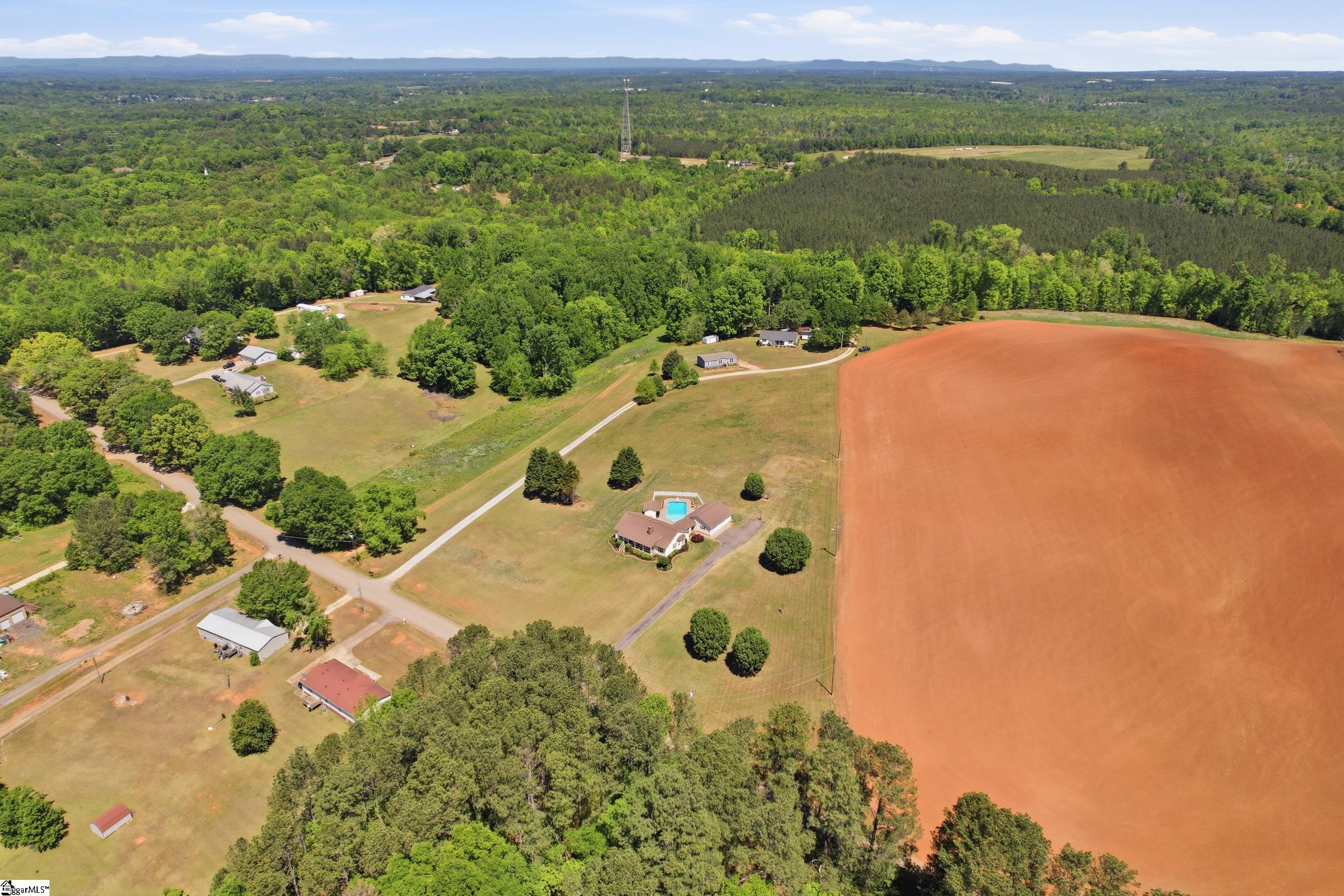 475 McMahan Mill Road Piedmont, SC 29673