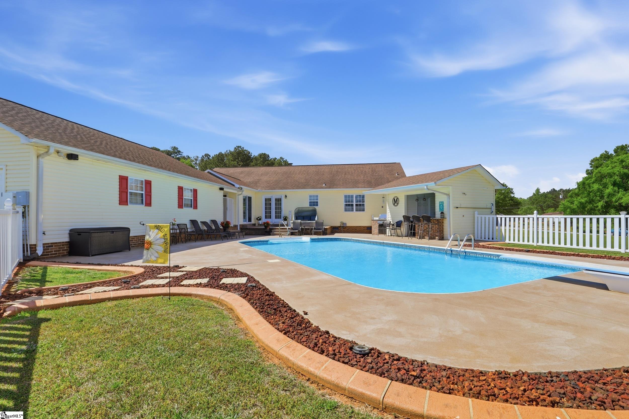 475 McMahan Mill Road Piedmont, SC 29673