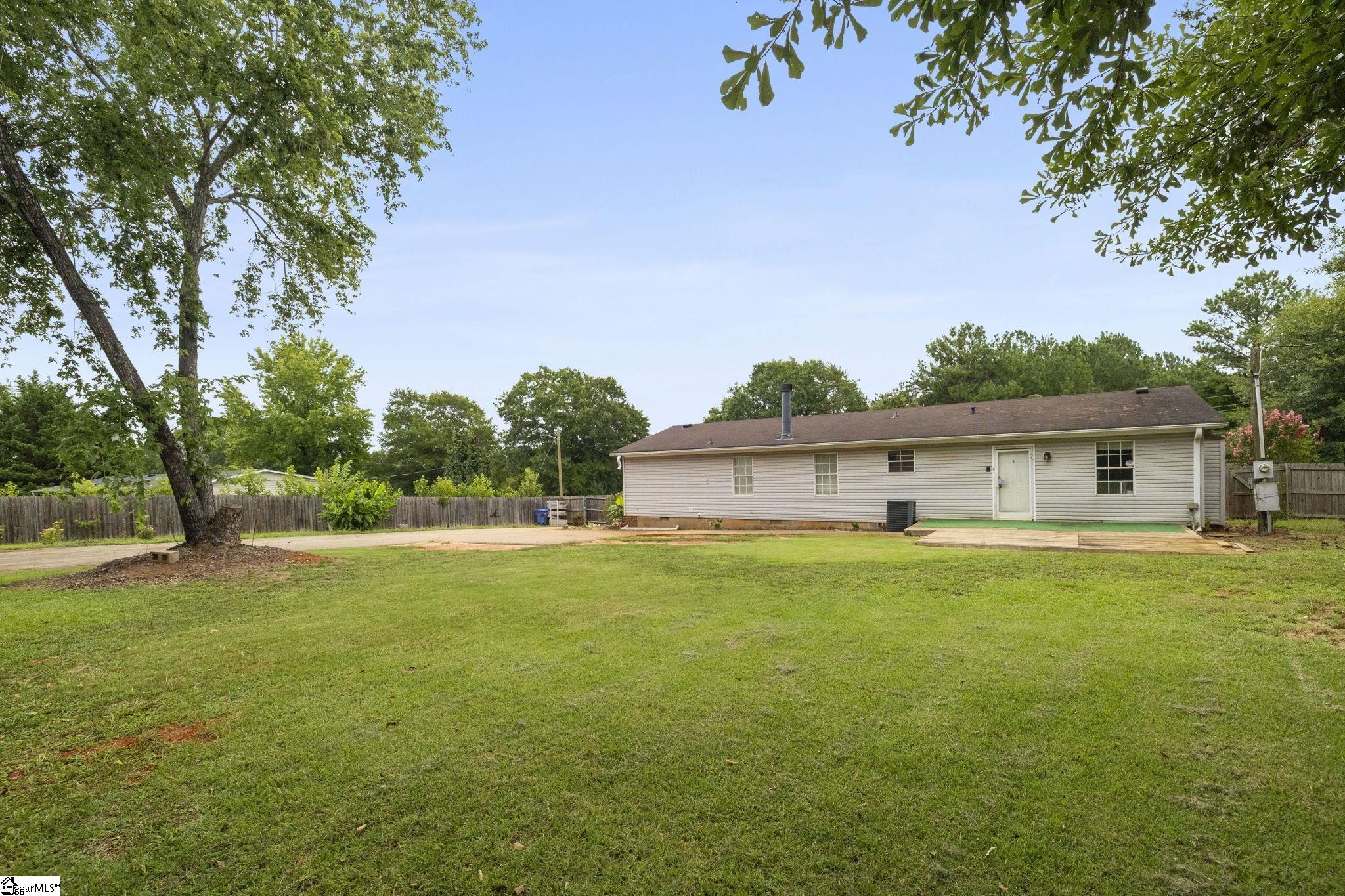 426 Old Dunham Bridge Road Greenville, SC 29611-7214