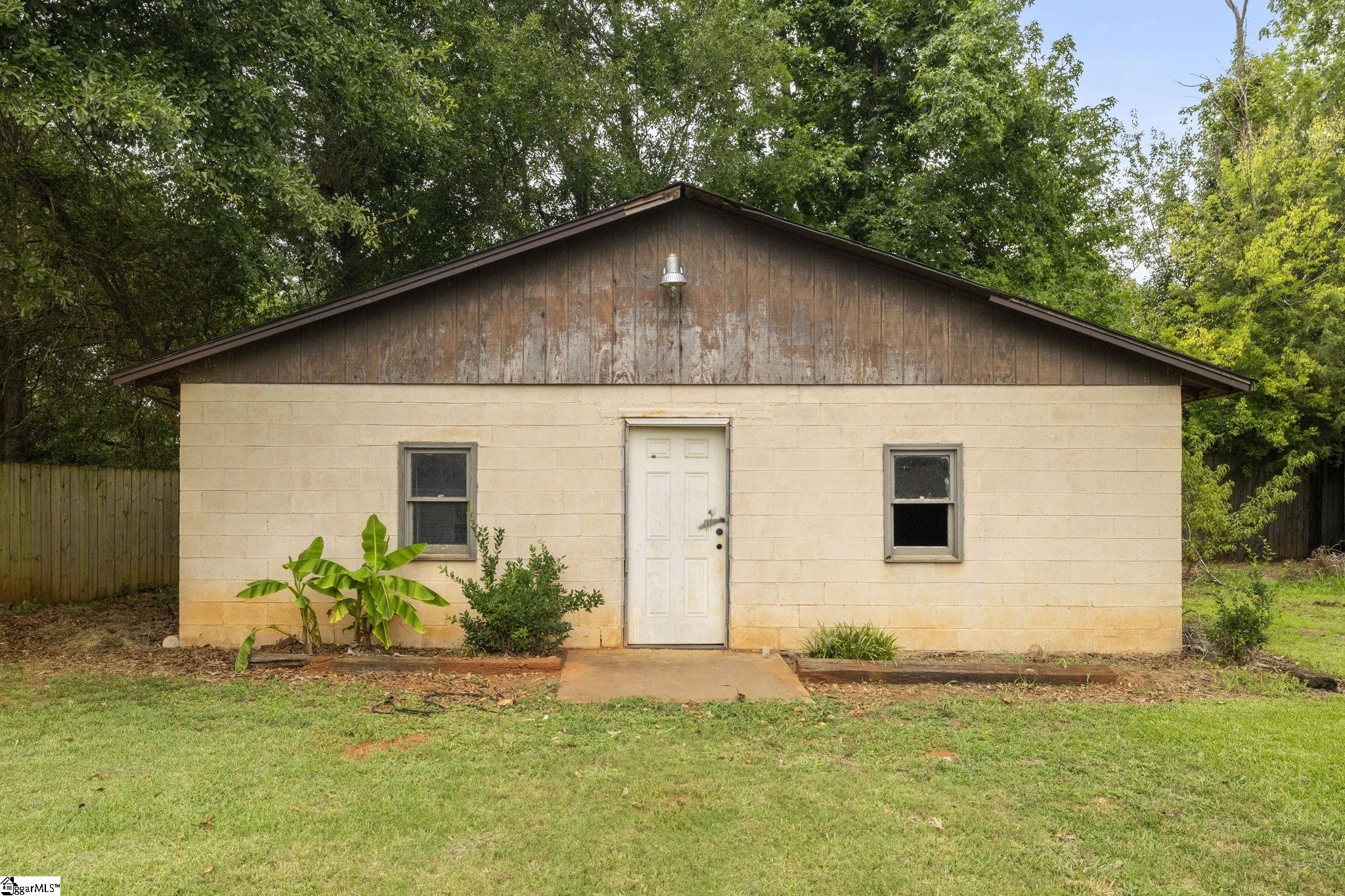426 Old Dunham Bridge Road Greenville, SC 29611-7214