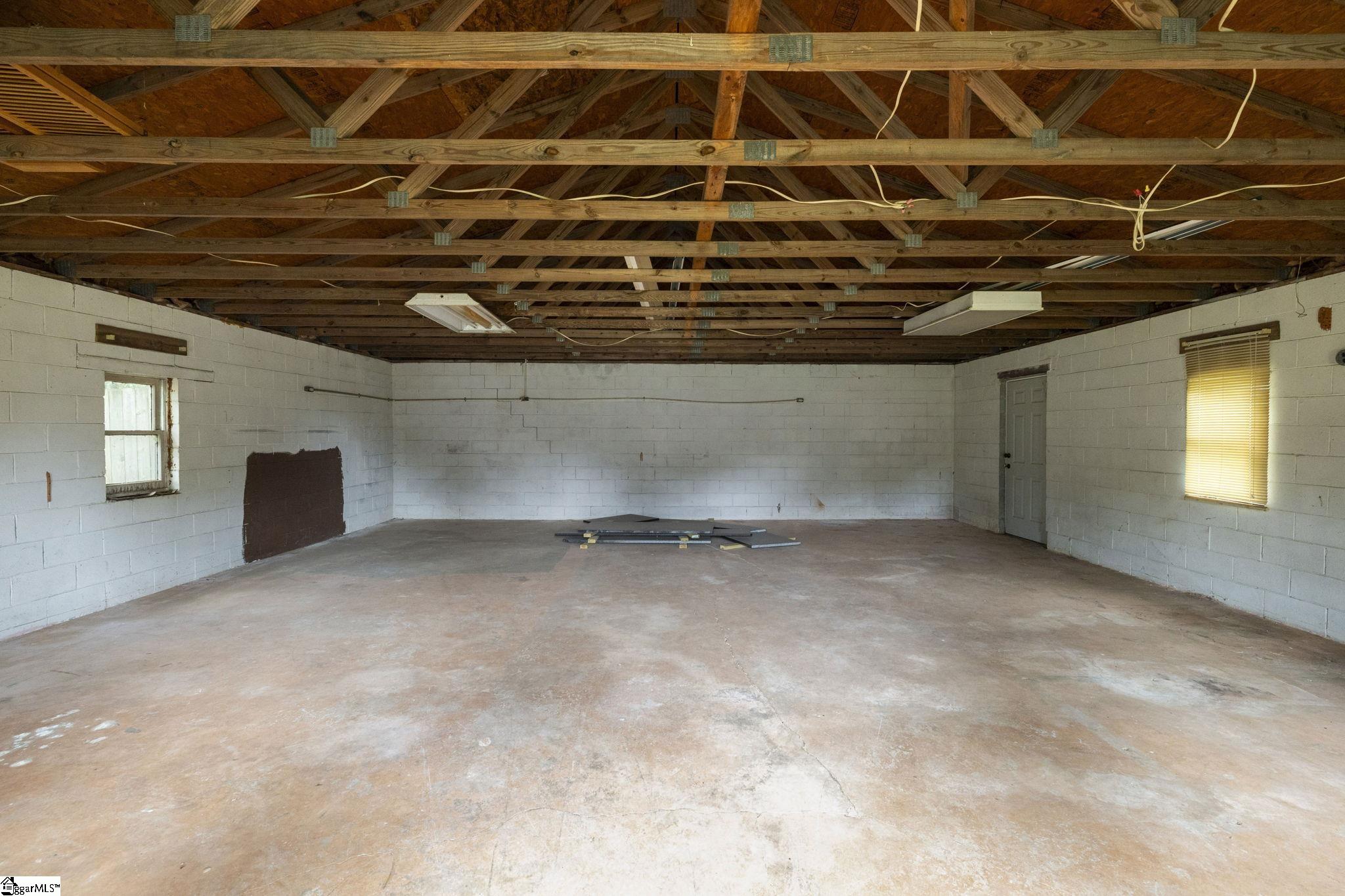 426 Old Dunham Bridge Road Greenville, SC 29611-7214