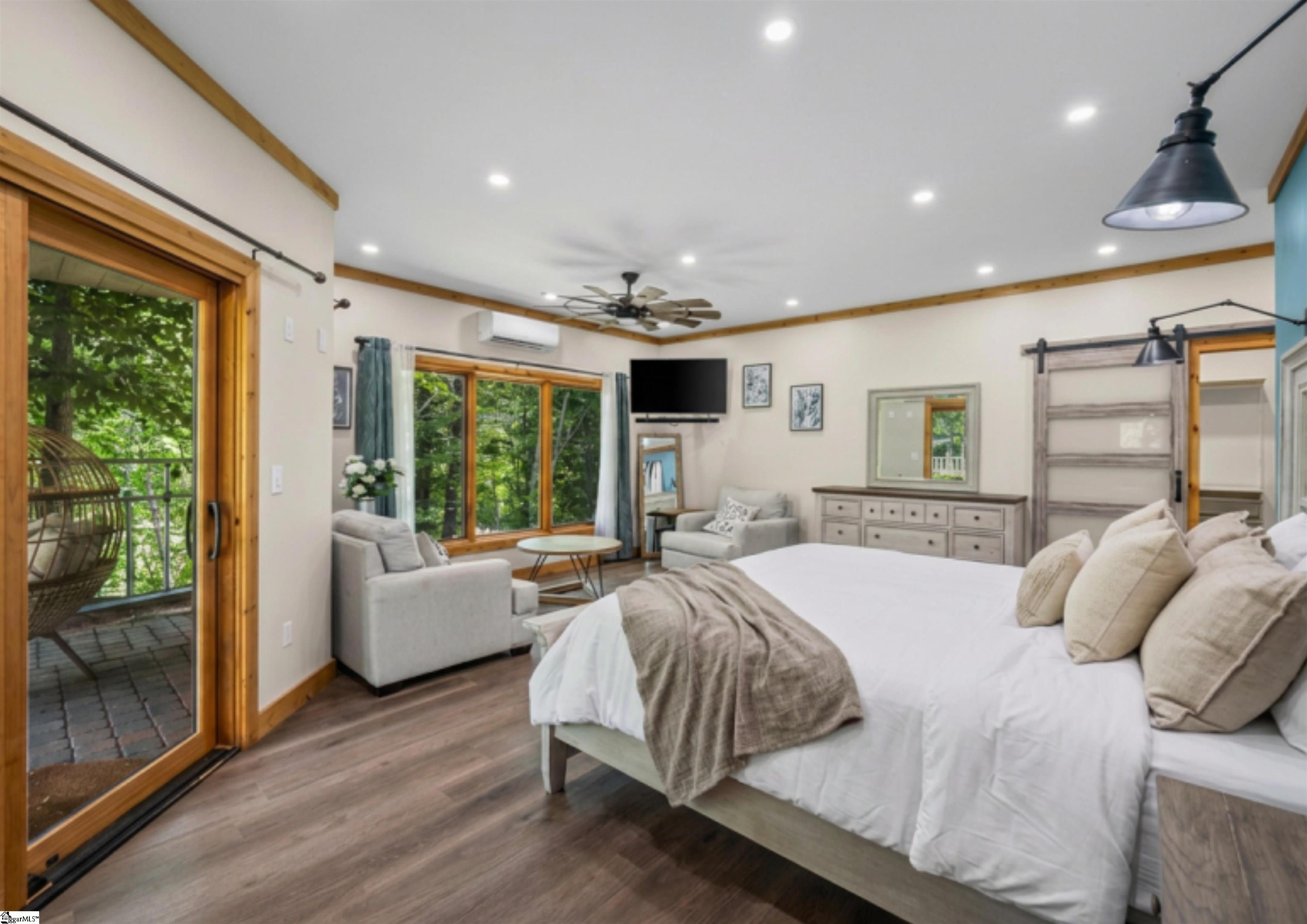 183 Little Eastatoee Road Sunset, SC 29685