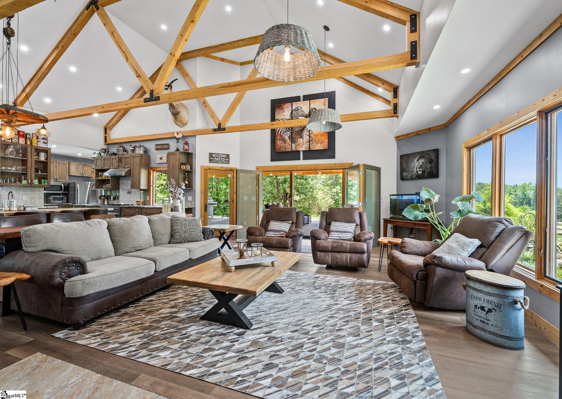 183 Little Eastatoee Road Sunset, SC 29685