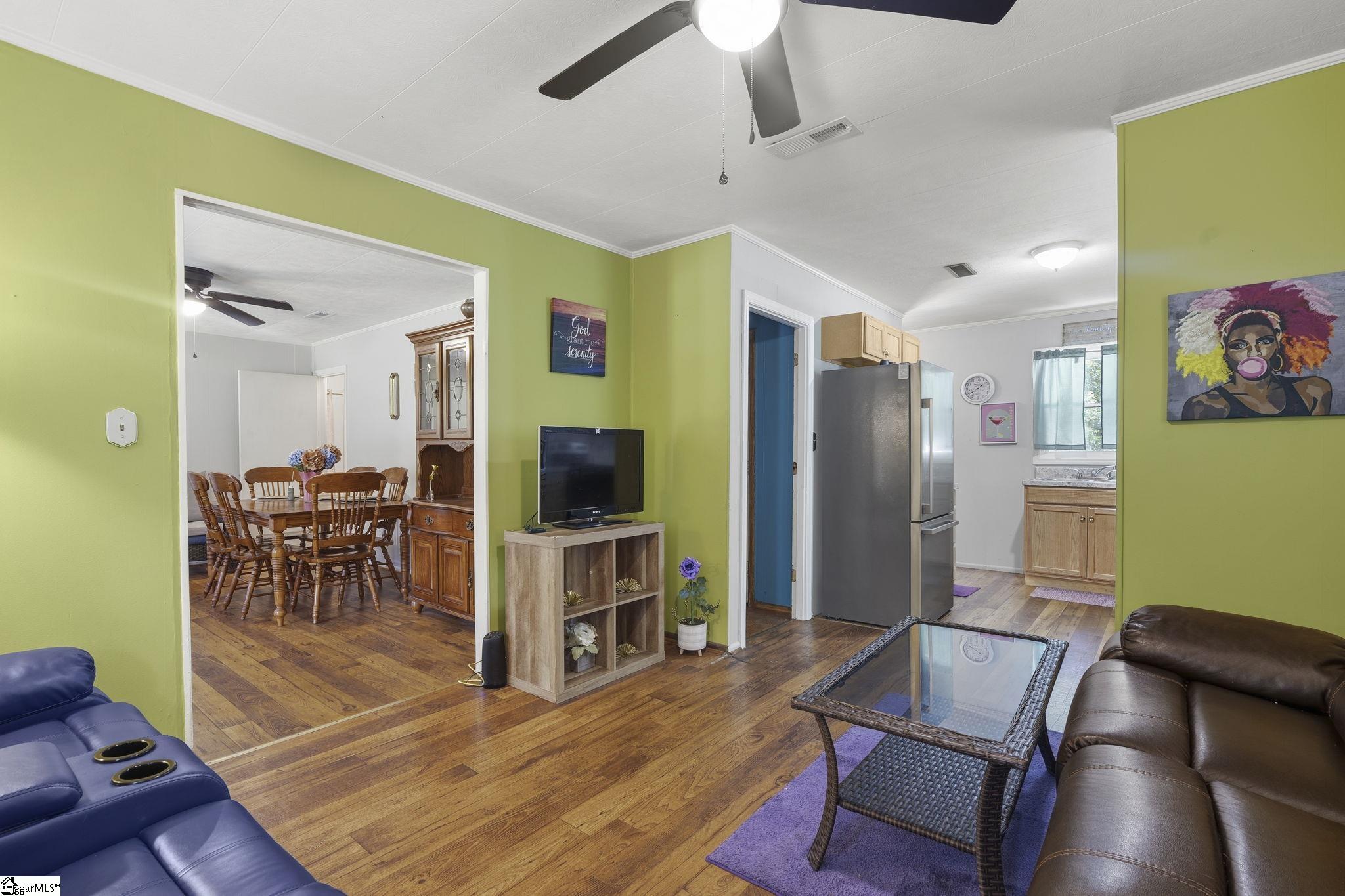 304 Stuart Street Laurens, SC 29360