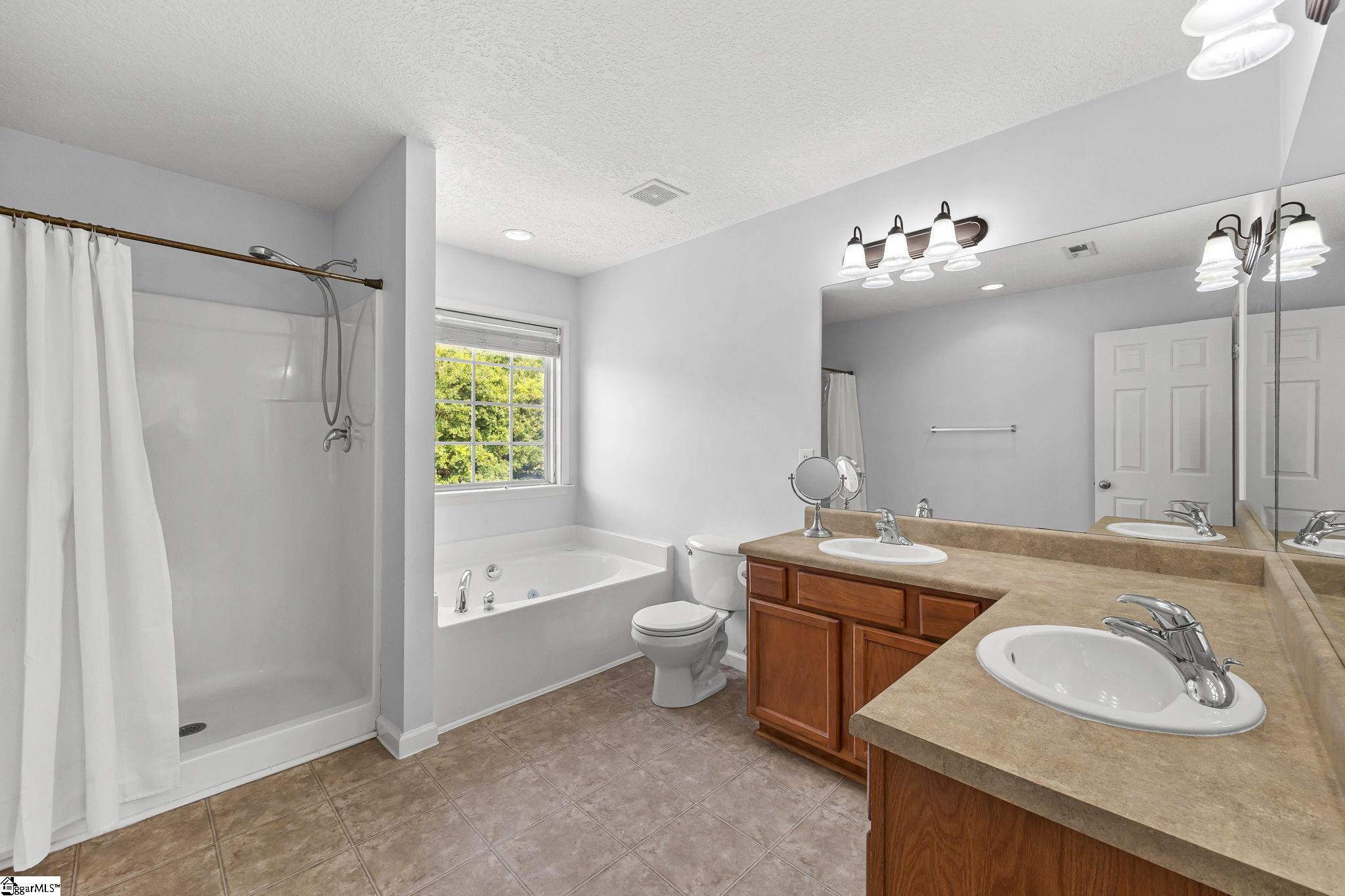 112 Rustcraft Drive Greer, SC 29651