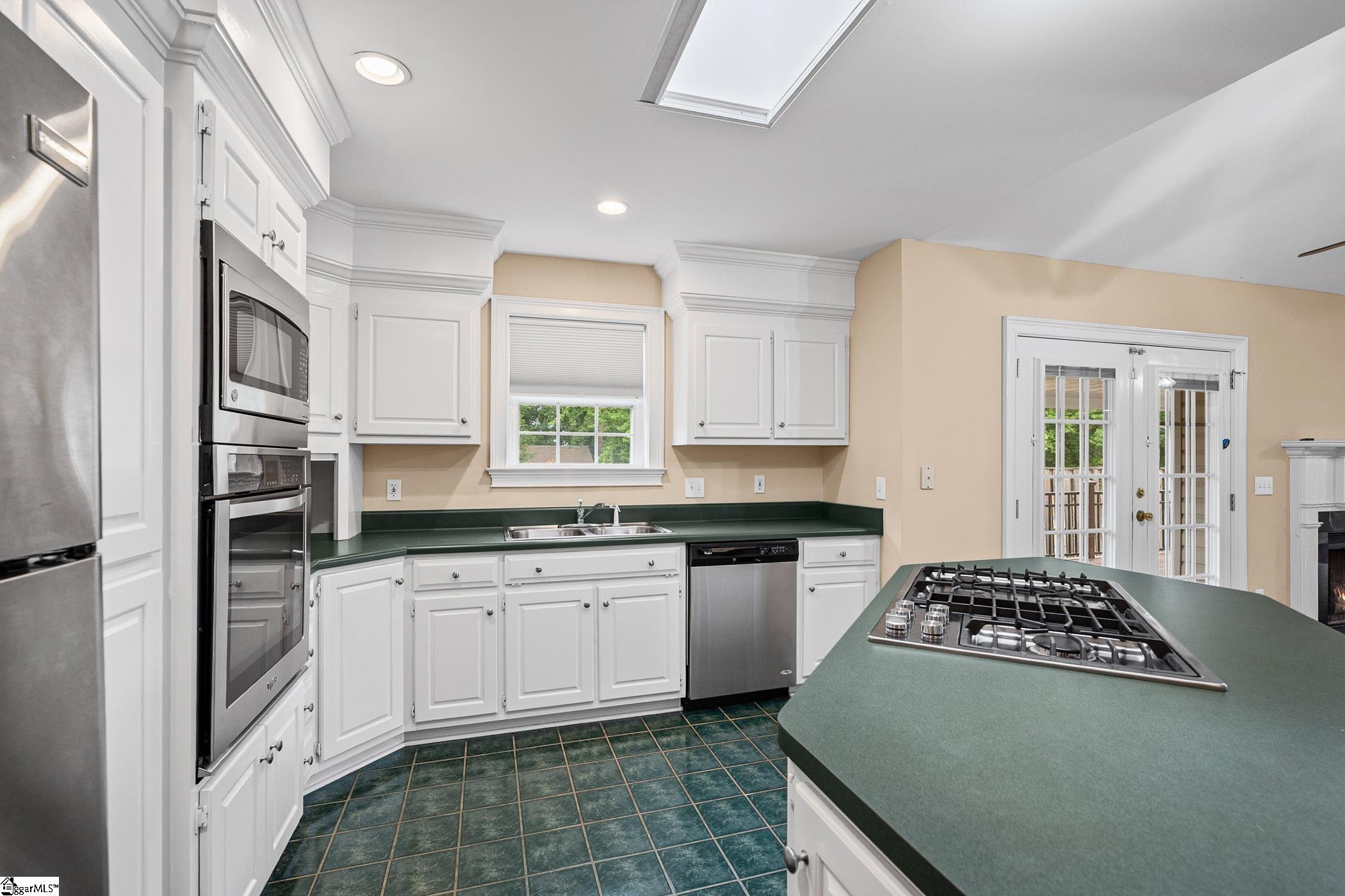 1016 Bradford Place