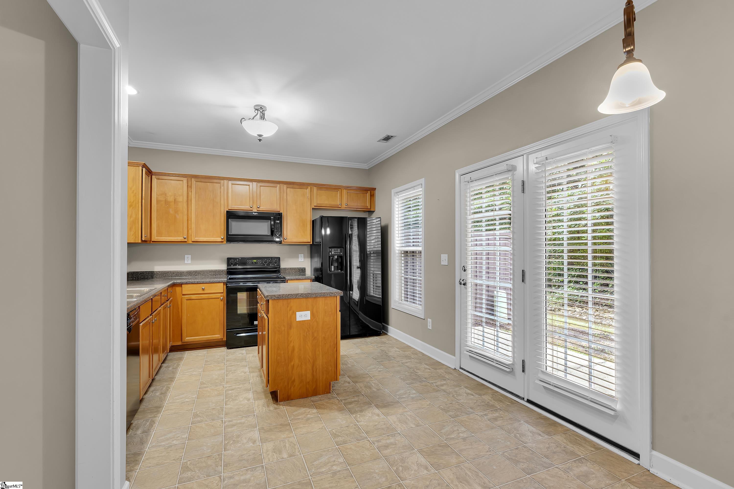 Photo 3 of Townhouse for sale at 8 Amity Ln, Greenville, SC 29609 | MLS# 1599020 | Listing updated on 2026-09-16