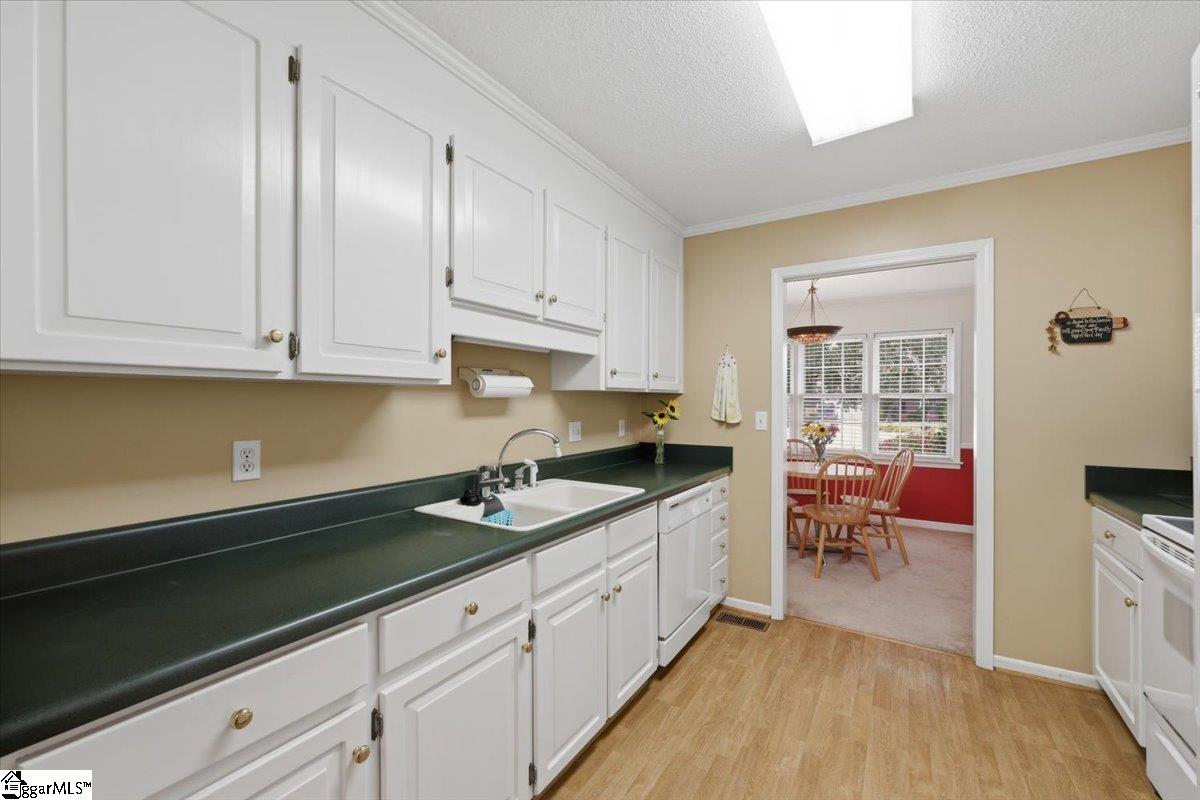 103 Devenhill Court, Greer SC 29650