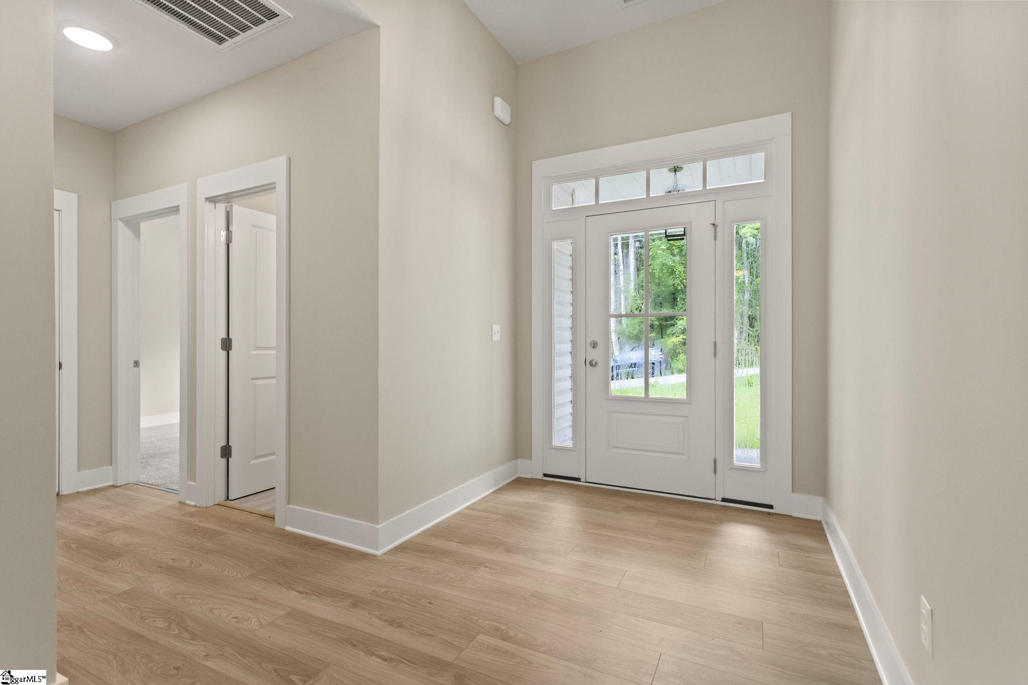 25 Greenbriar Lane