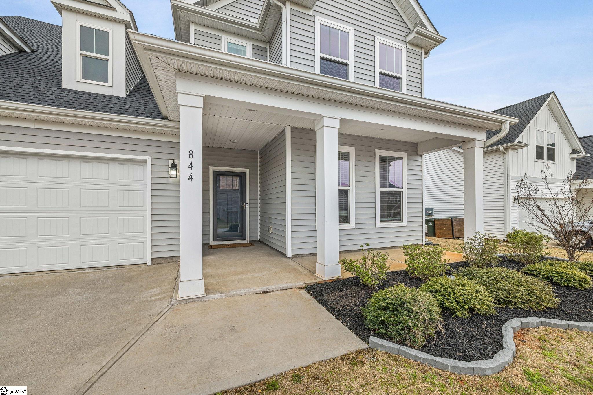 Photo 2 of Single family home for sale at 844 Redmill Ln, Duncan, SC 29334 | MLS# 1599202 | Listing updated on 2026-09-02
