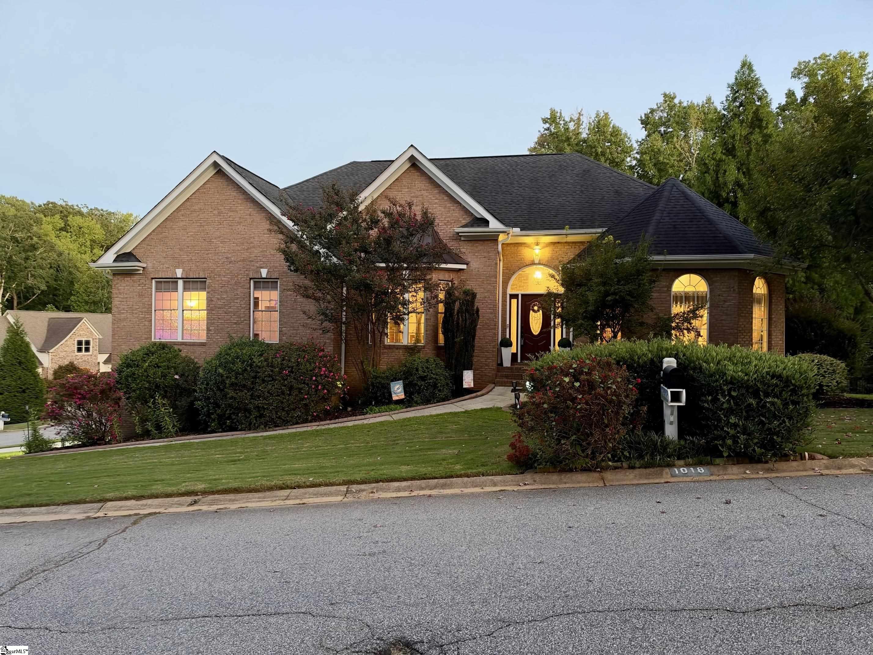 Photo 1 of Single family home for sale at 1018 Bent Creek Run Dr, Greer, SC 29651 | MLS# 1599342 | Listing updated on 2026-10-04