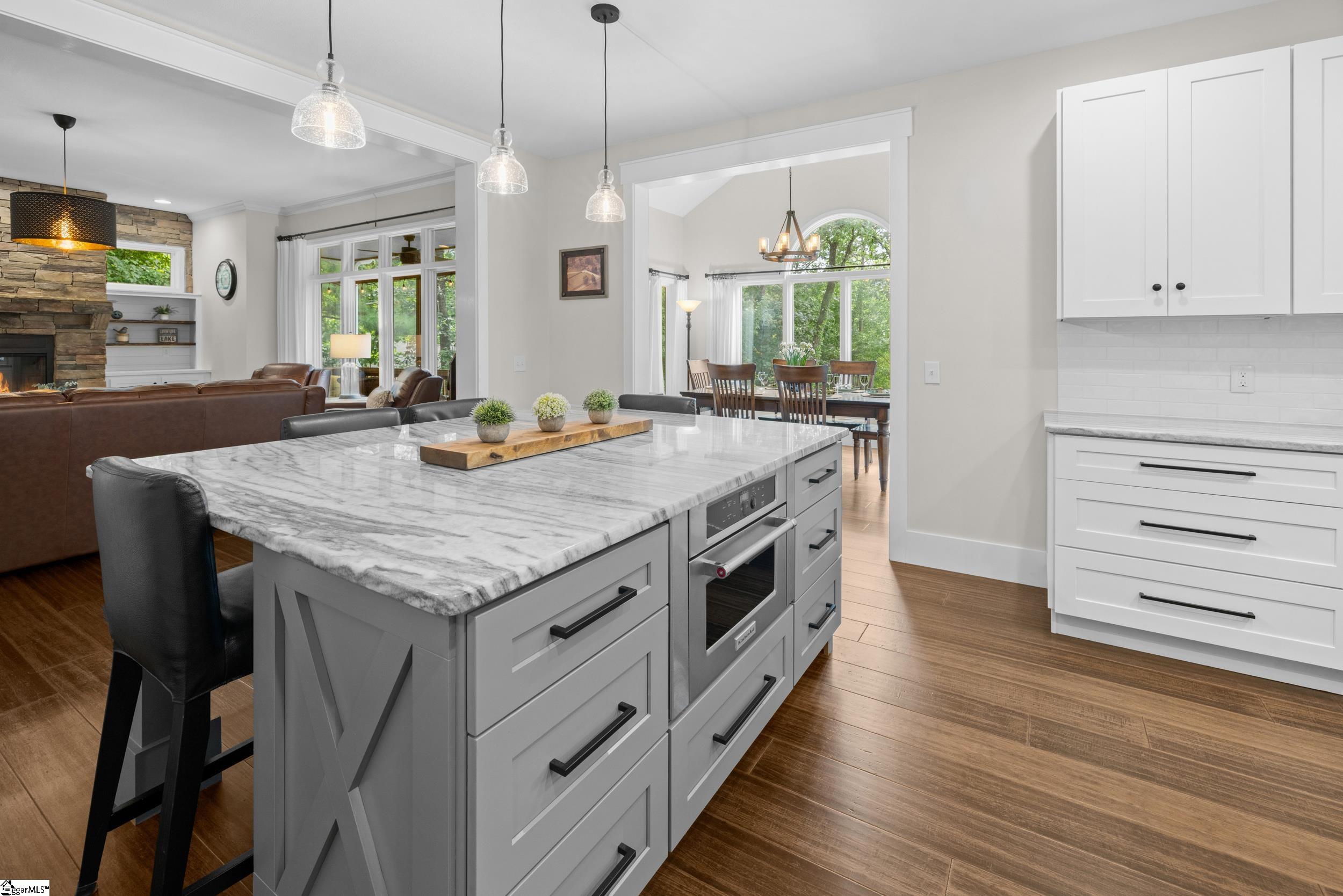 142 W. Bay View Drive, Seneca SC 29672