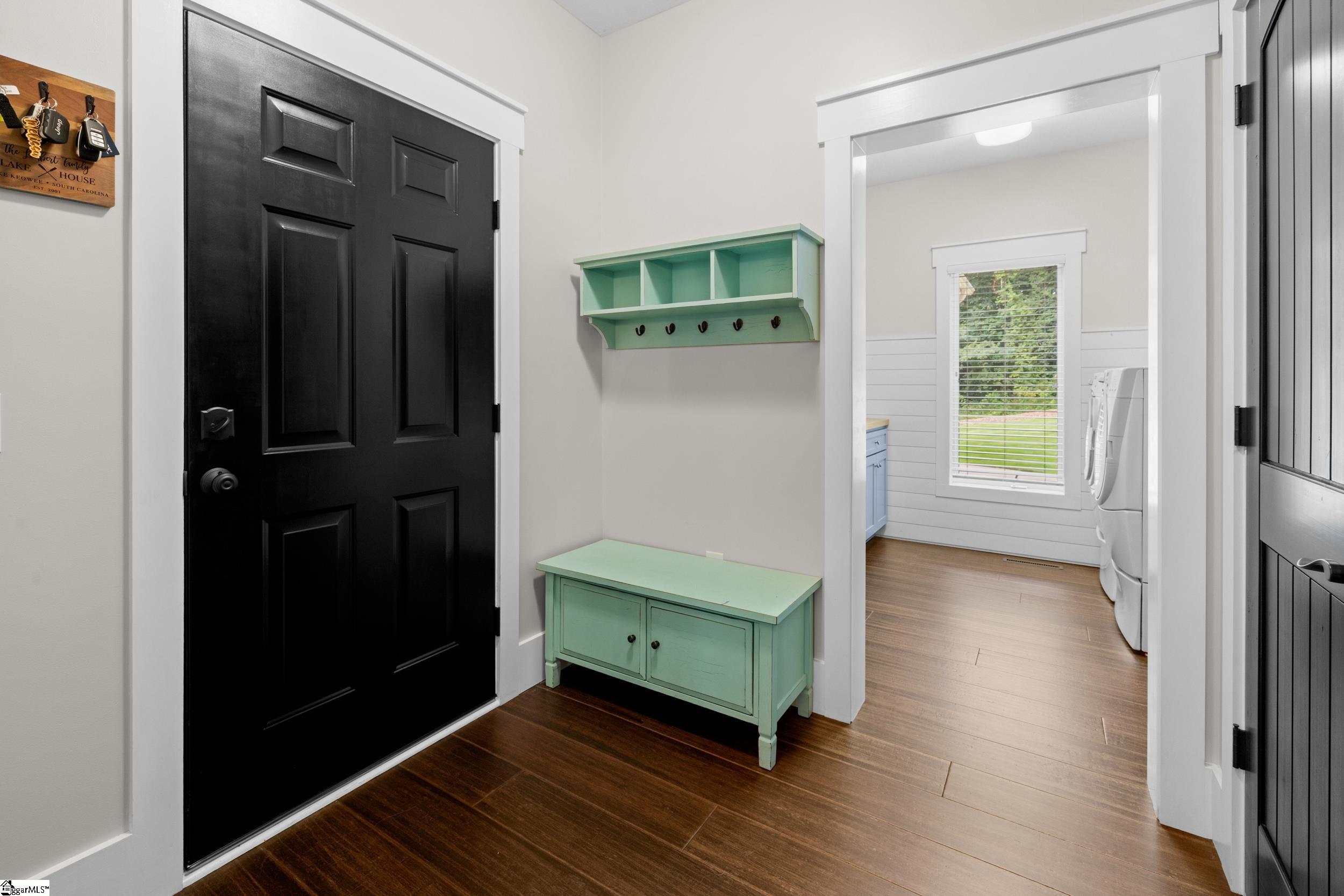 142 W. Bay View Drive, Seneca SC 29672