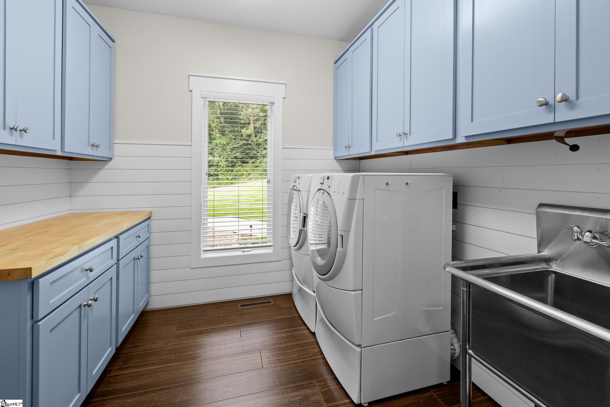 142 W. Bay View Drive, Seneca SC 29672