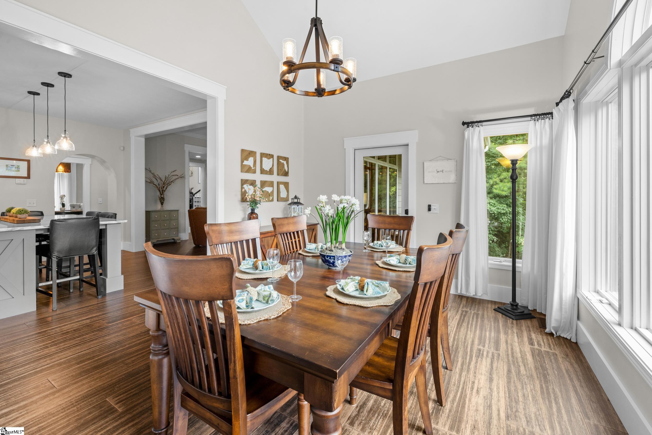 142 W. Bay View Drive, Seneca SC 29672