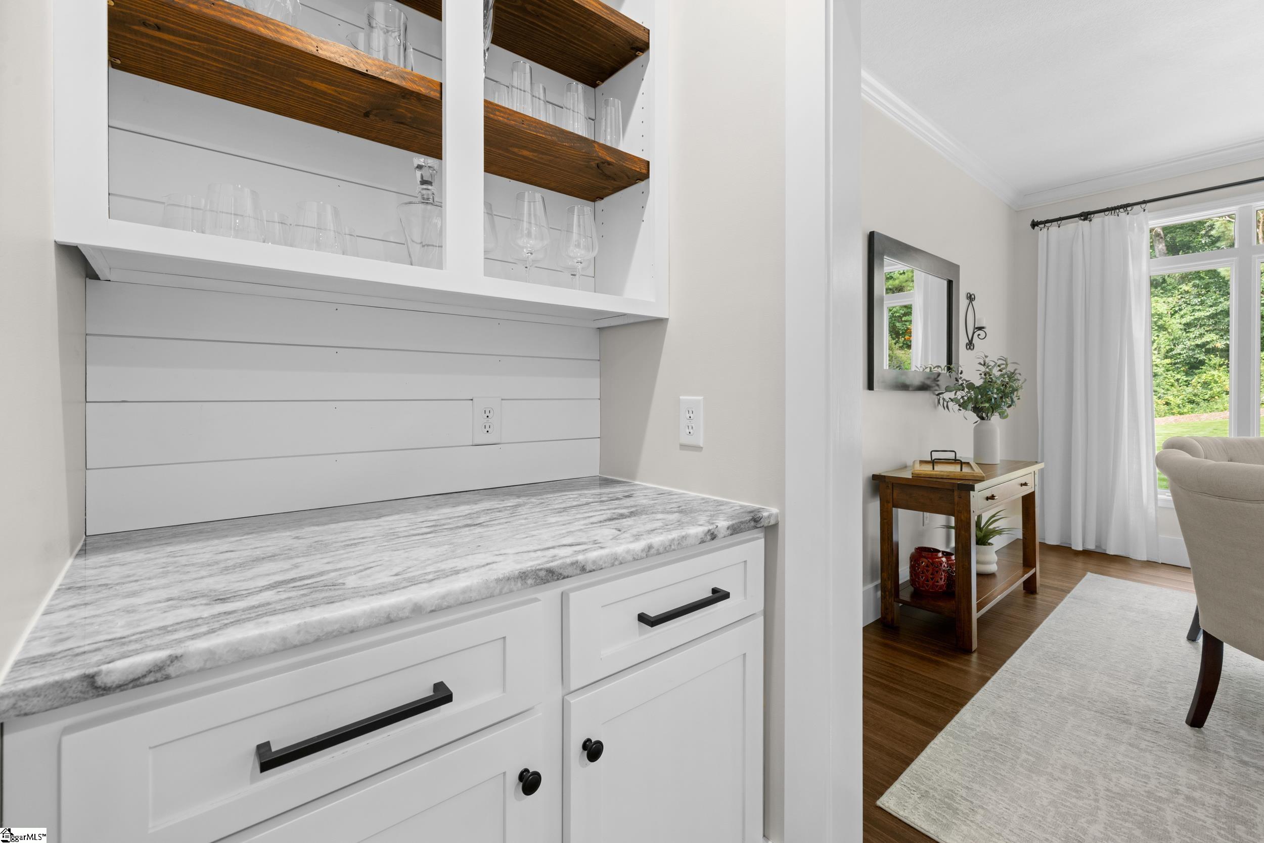 142 W. Bay View Drive, Seneca SC 29672