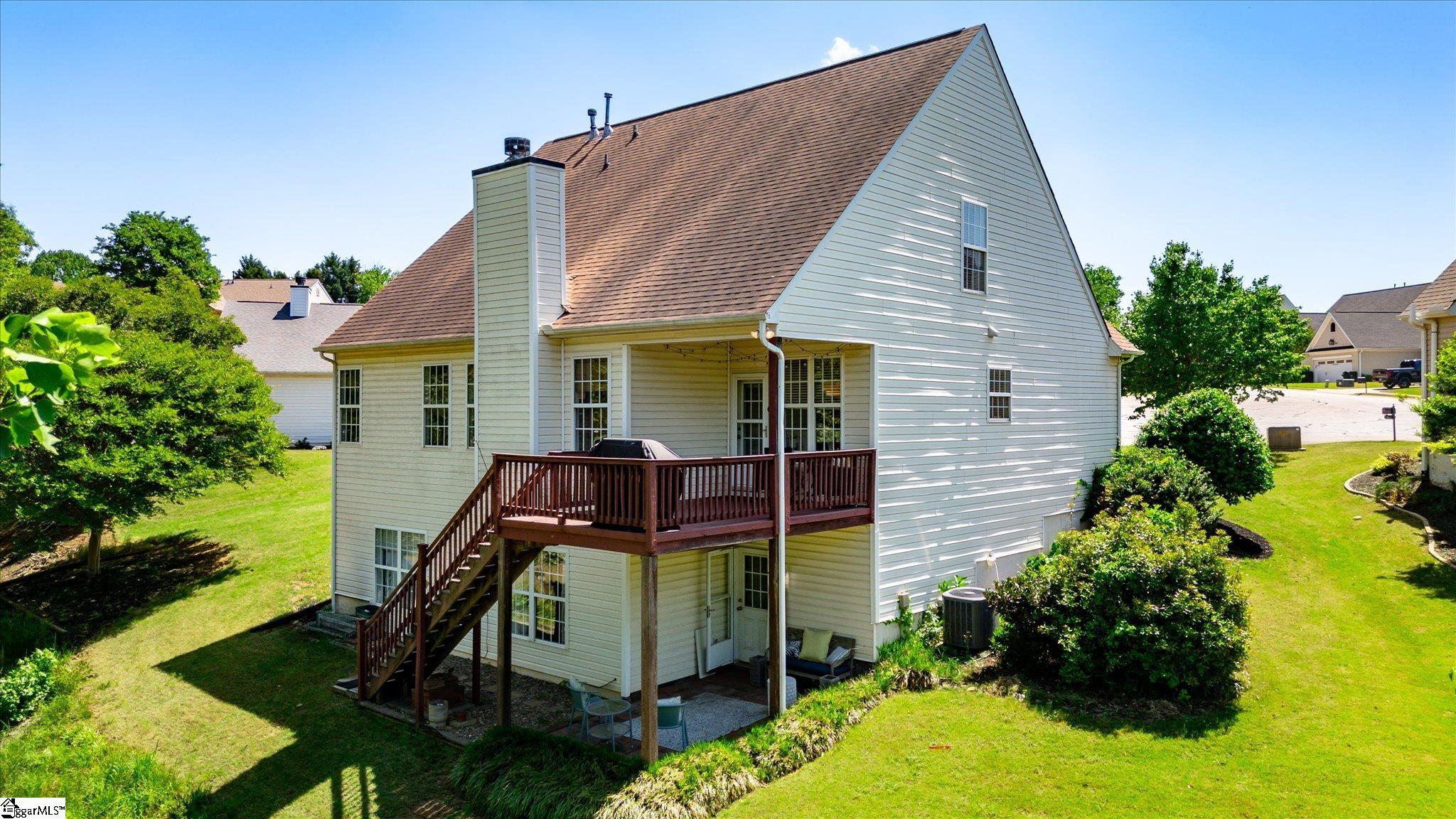 8 Coulter Court, Greer SC 29650