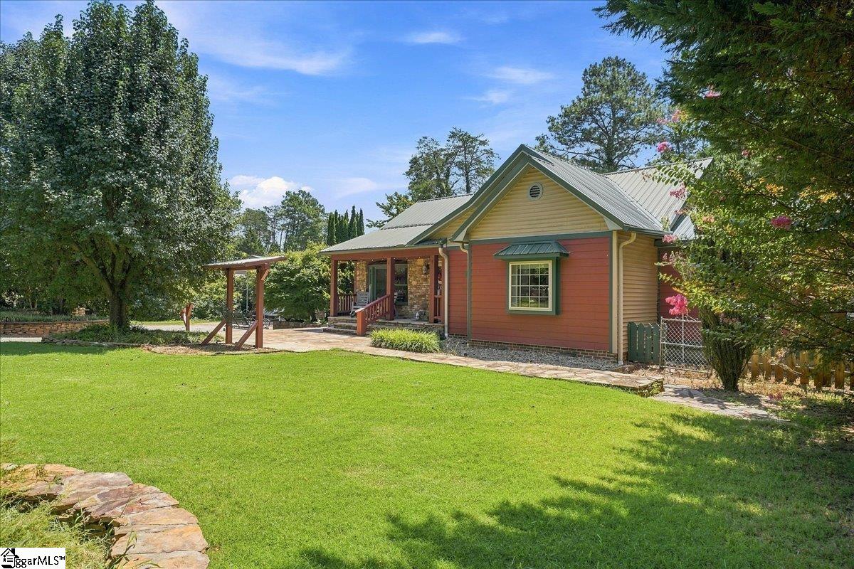 2nd image of 213 Cox Ridge Ct, Travelers Rest, SC 29690 | MLS# 1599720
