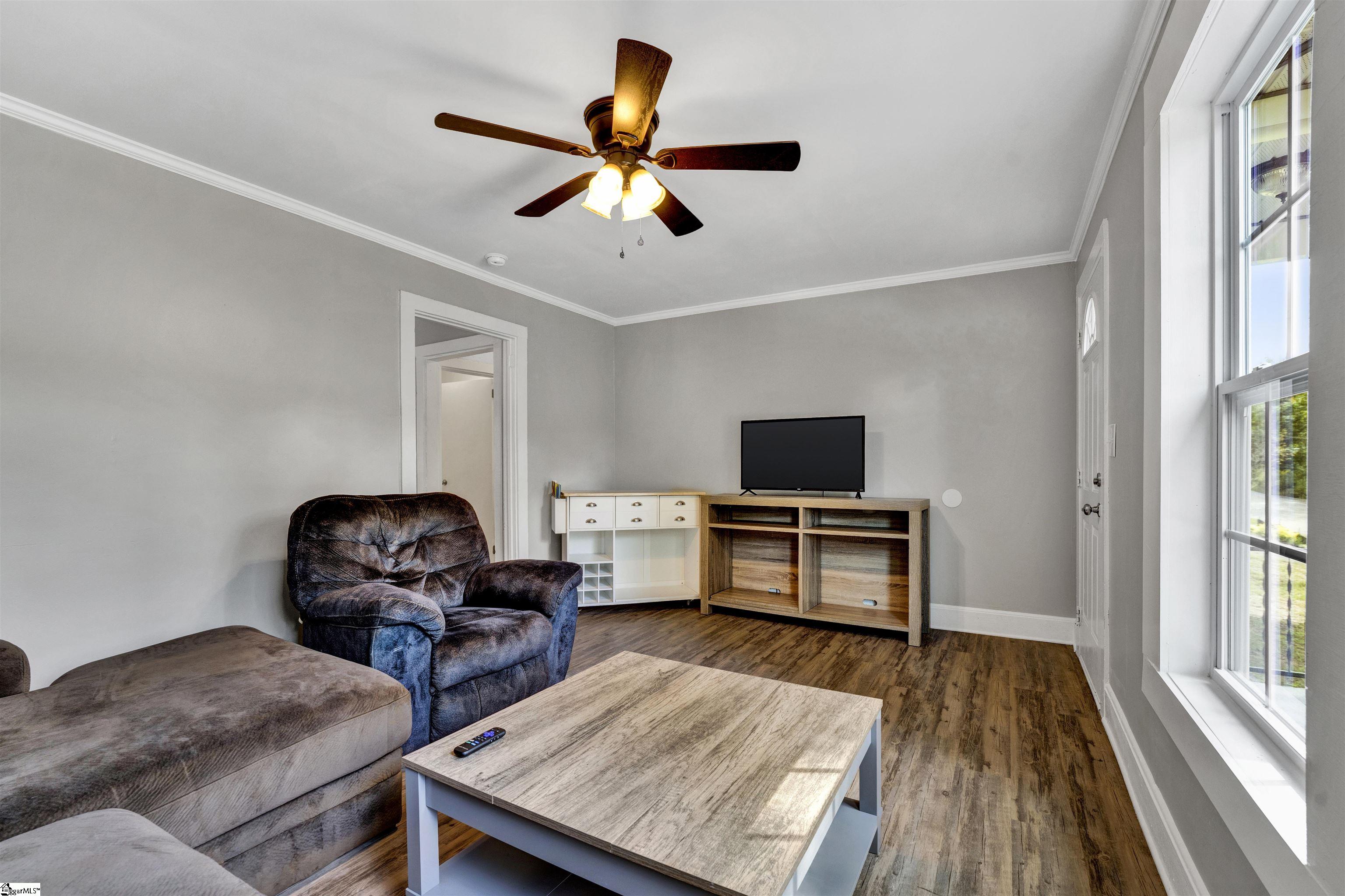 215 Gail Street, Easley SC 29642-1138