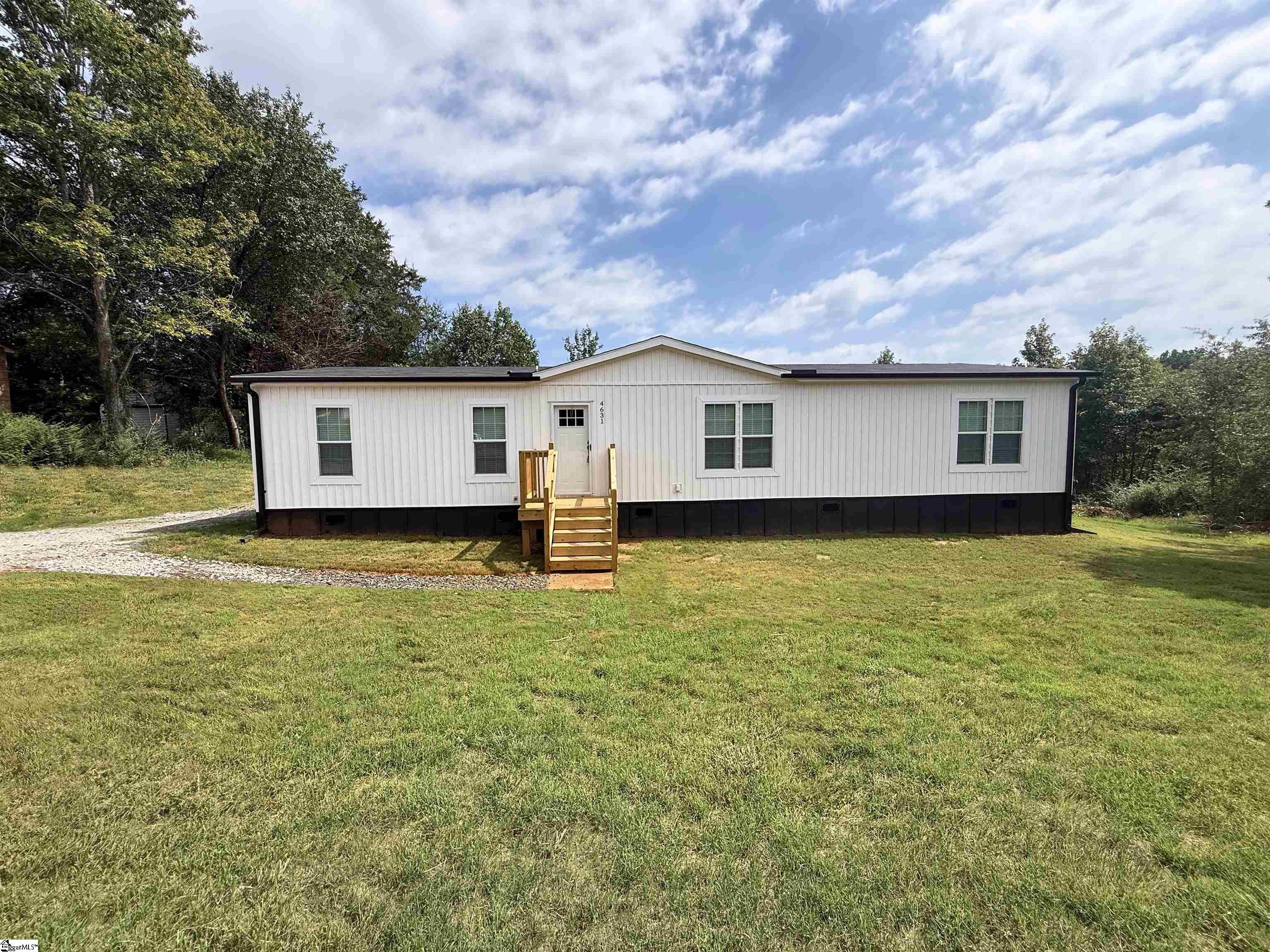 4631 Moorefield Memorial Highway, Pickens SC 29671