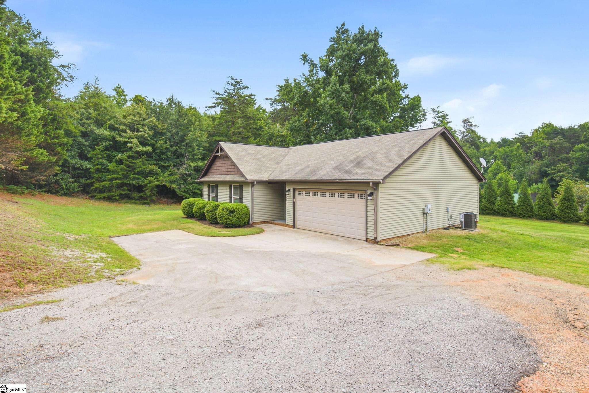 2180 Tigerville Road, Travelers Rest SC 29690-8614