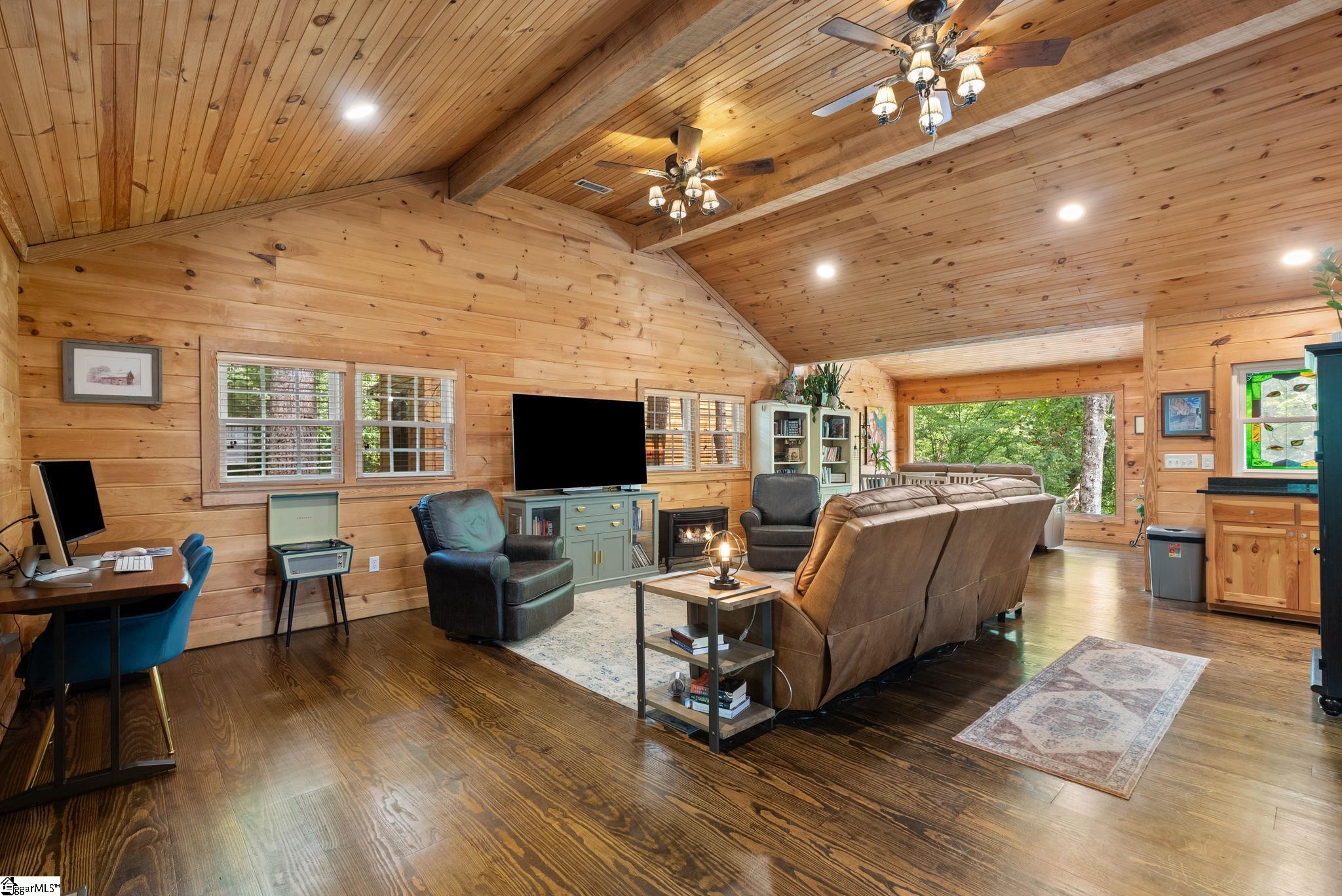 2nd image of 16 Pipe Line Ln, Cleveland, SC 29635 | MLS# 1600214