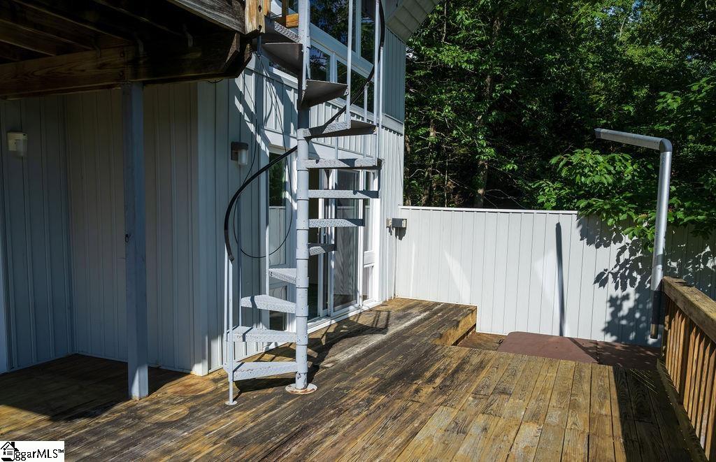 Photo 3 of Single family home for sale at 14 Persimmon Ln, Greenville, SC 29609 | MLS# 1600301 | Listing updated on 2026-09-15