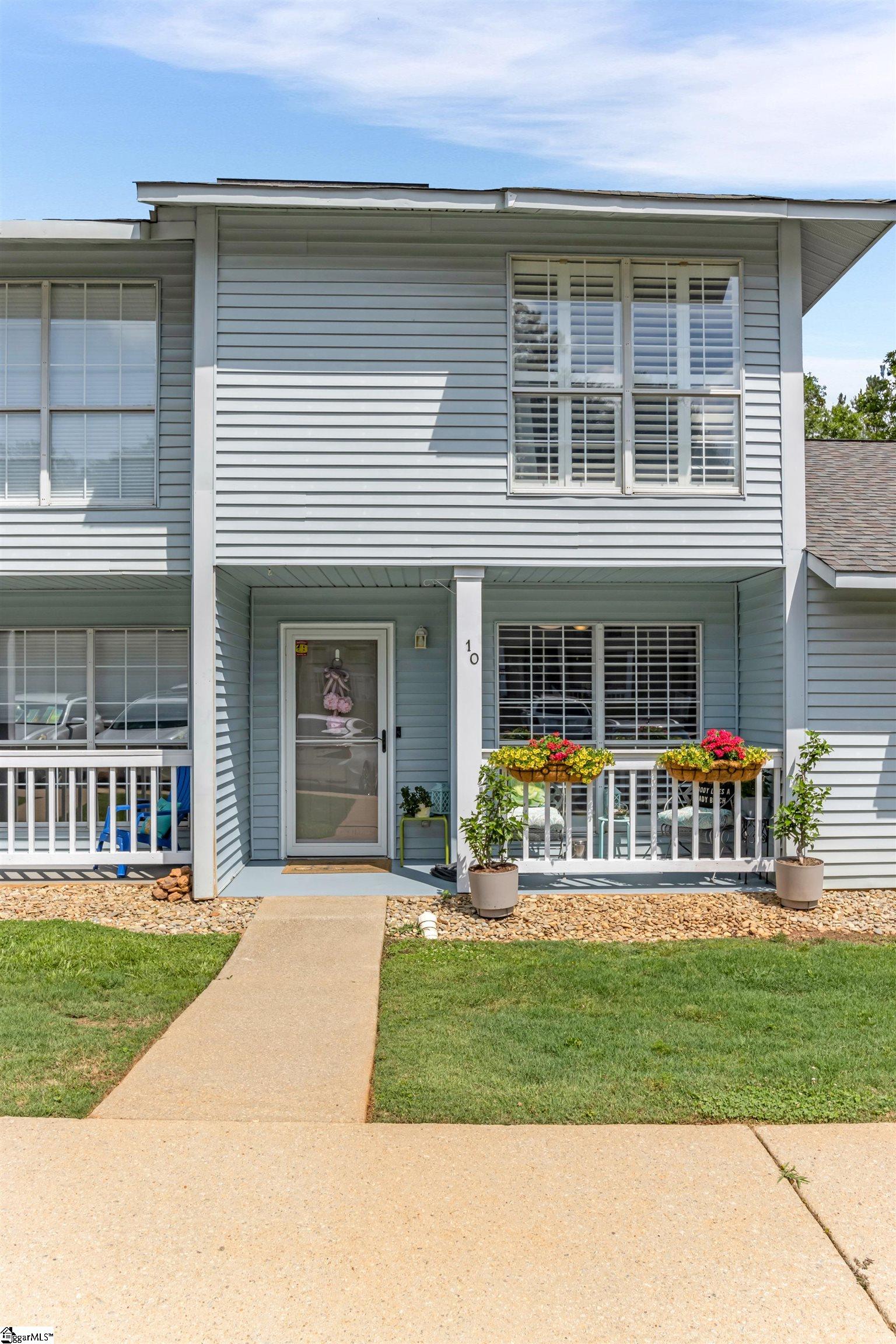 1st image of 10 Bear Grass Ct, Greenville, SC 29605 | MLS# 1600445
