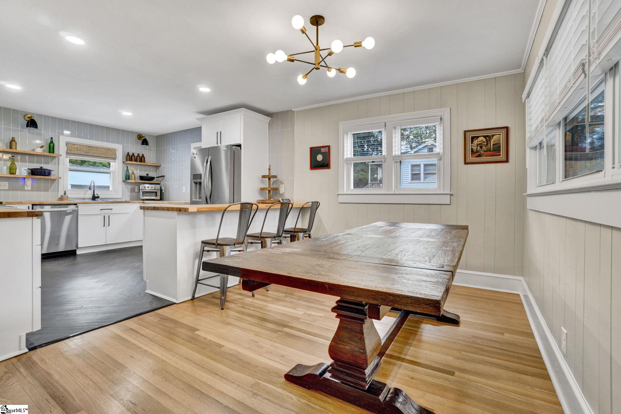 209 Donnan Road, Taylors SC 29687-2614